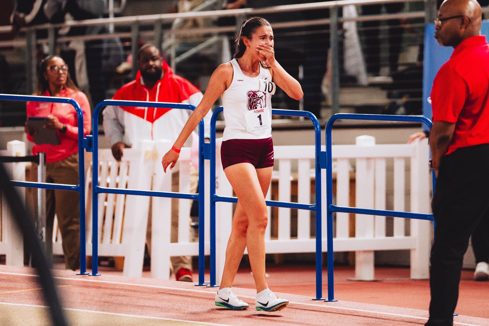 Avila Celebrates 5000m