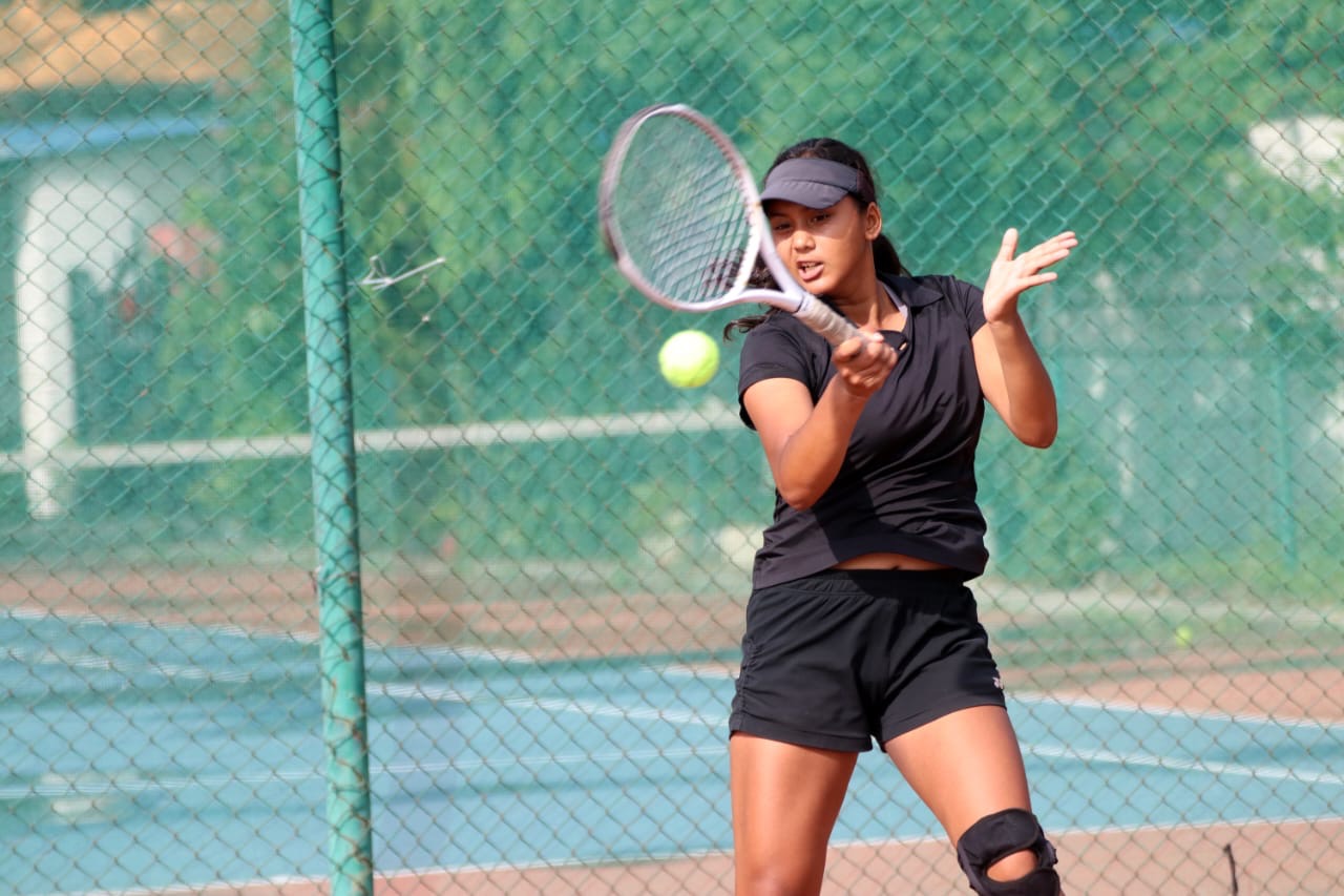 WTen Signee