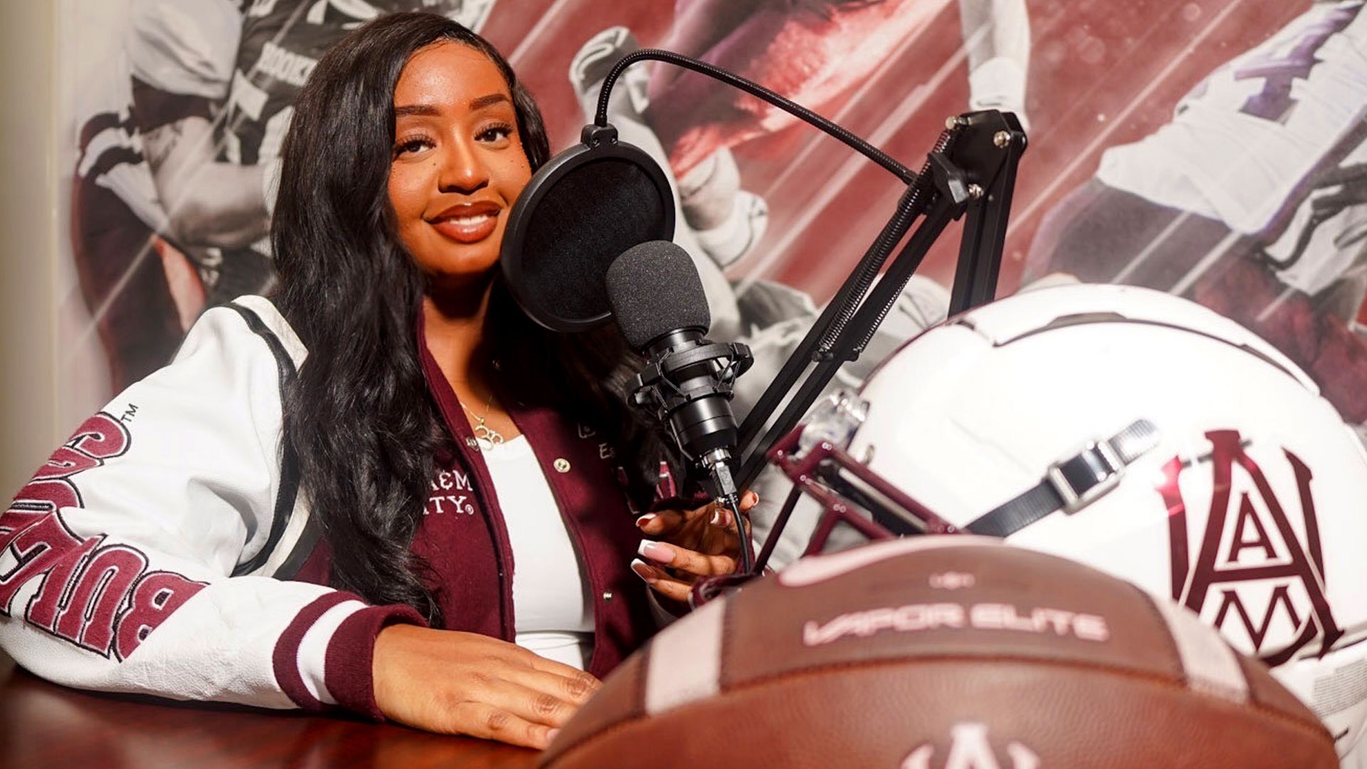 Floyd Broadcaster