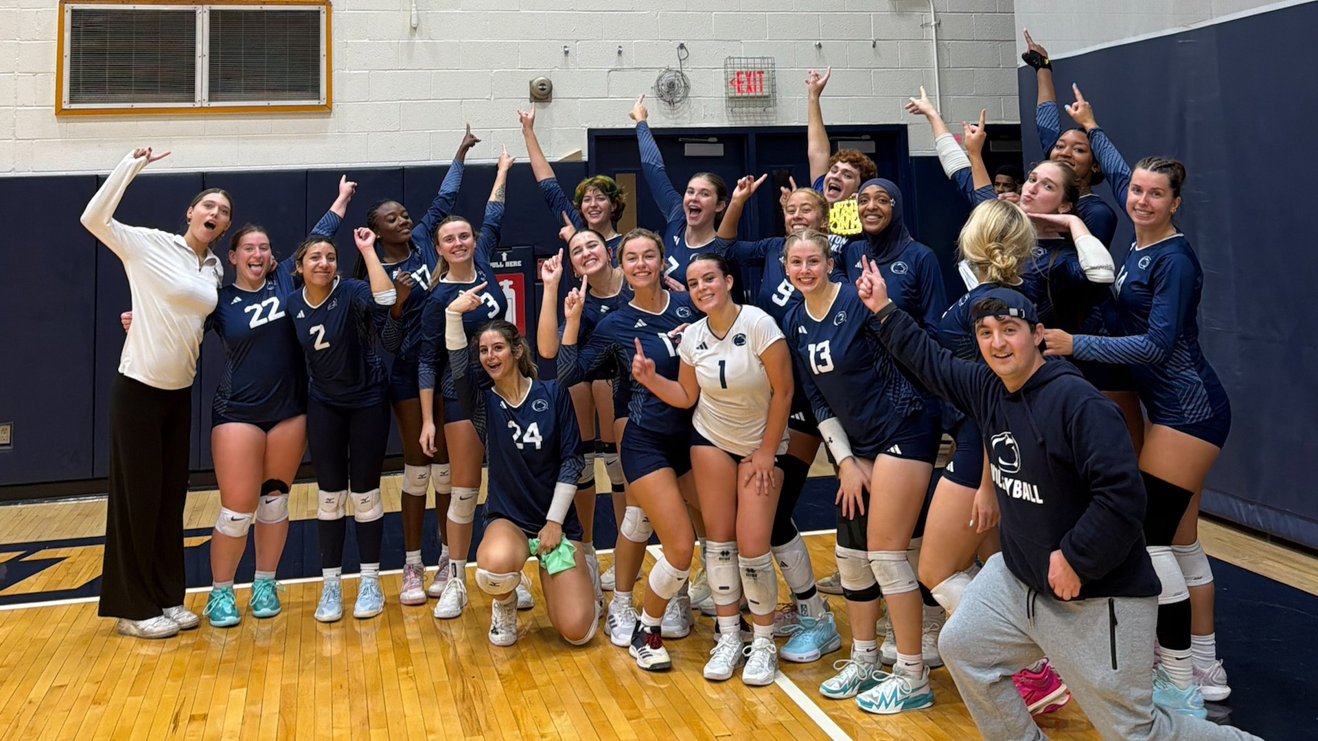 VB - Group Gallaudet Win