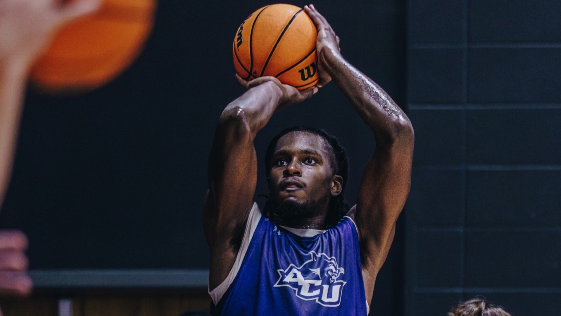 Ma'Shy Hill shoots during a practice on October 7, 2025