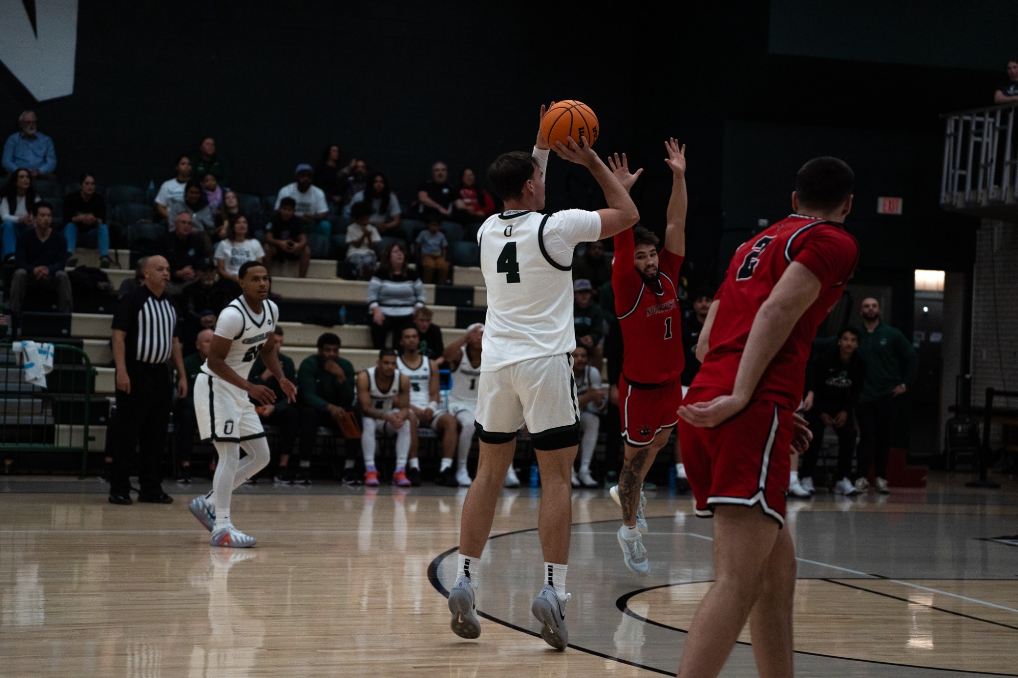 Men's Basketball at Home