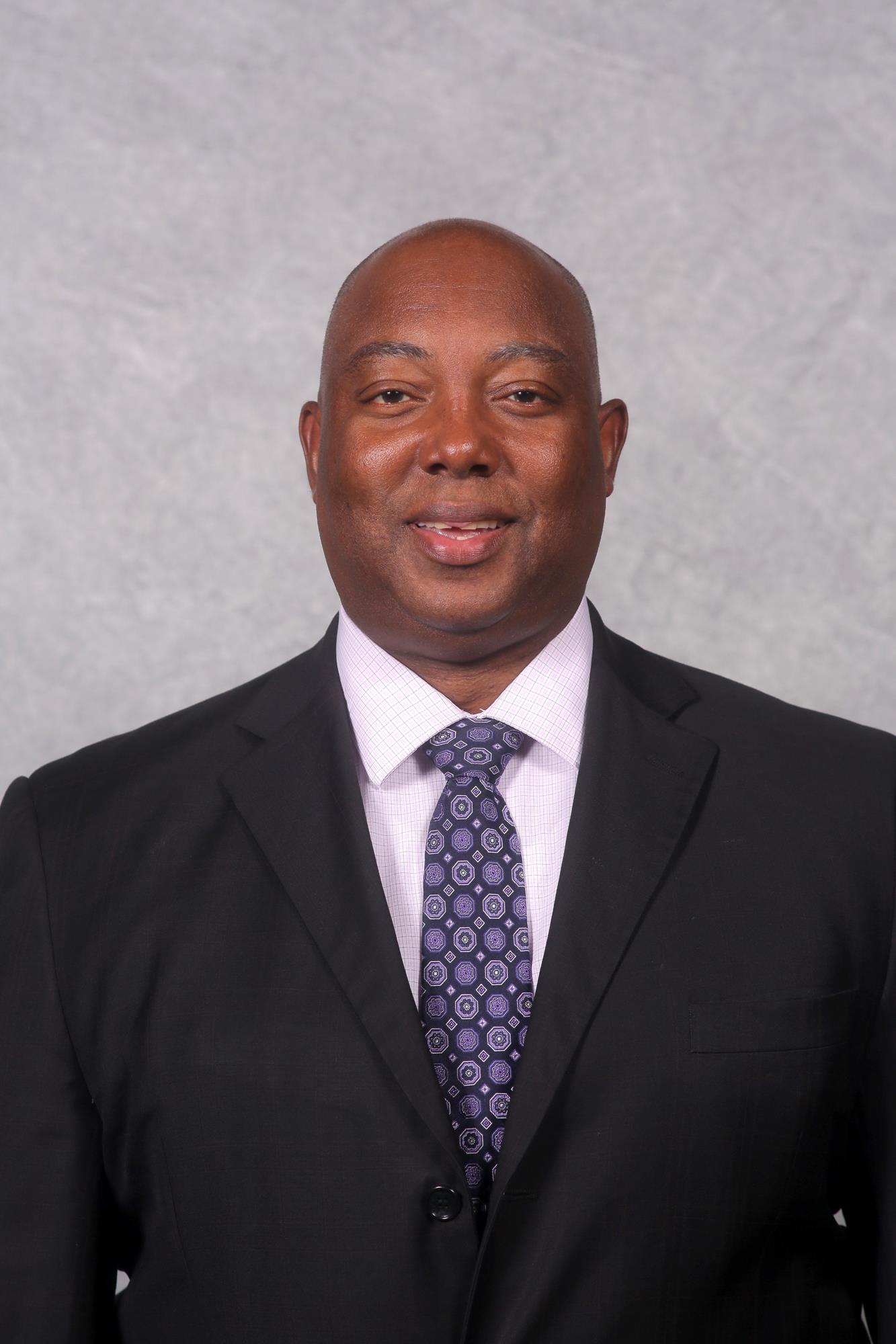 Kelvin Campbell Headshot