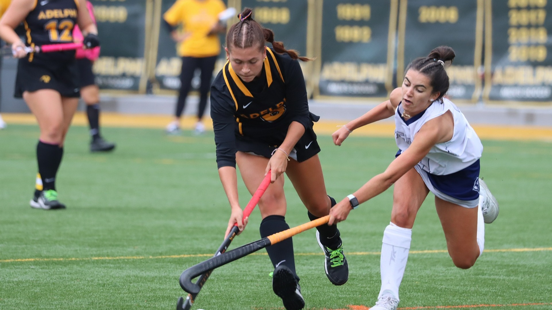 Field Hockey Comes Up Short in Rain Against Assumption, 10 Adelphi