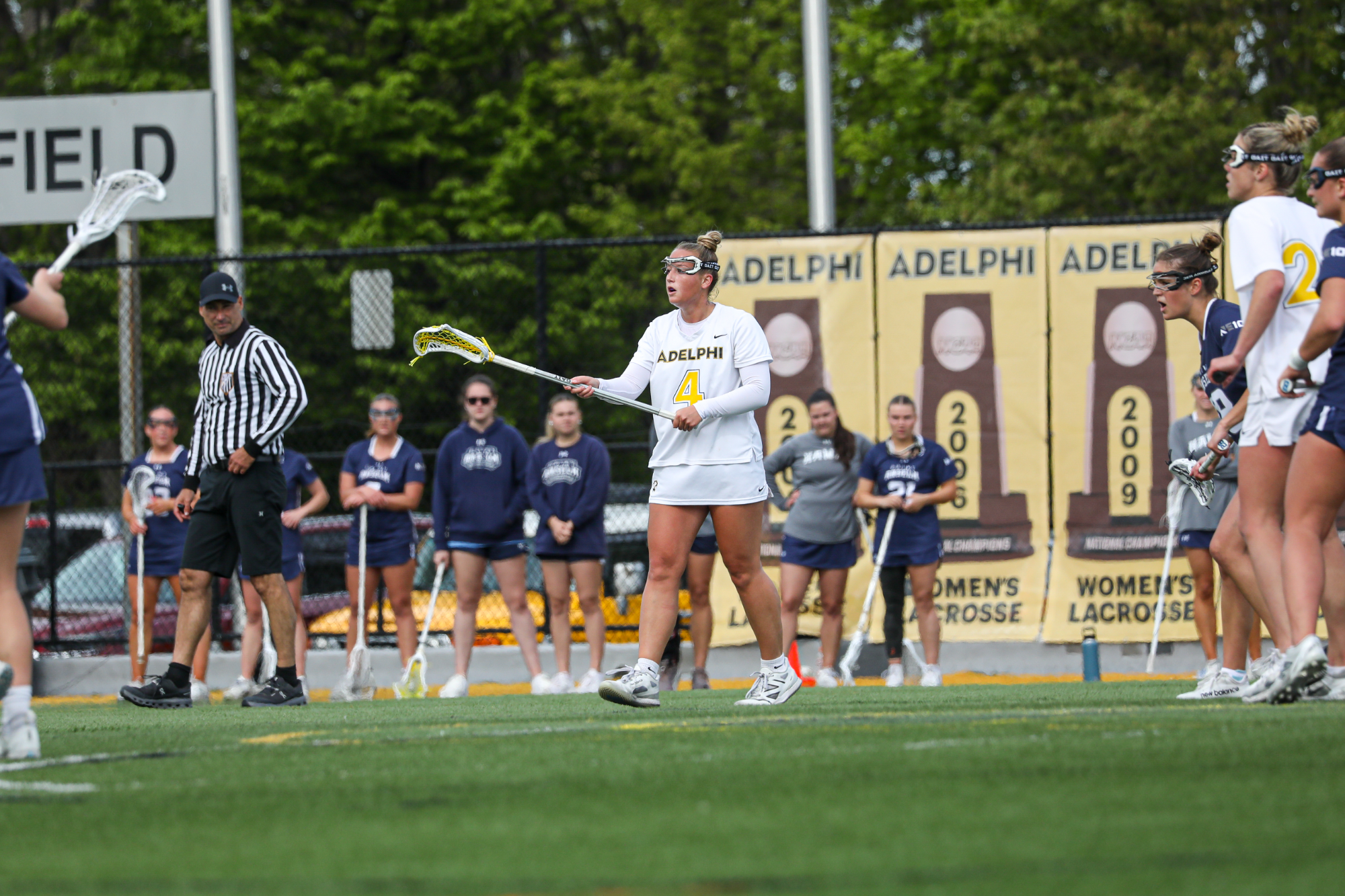 WLAX
