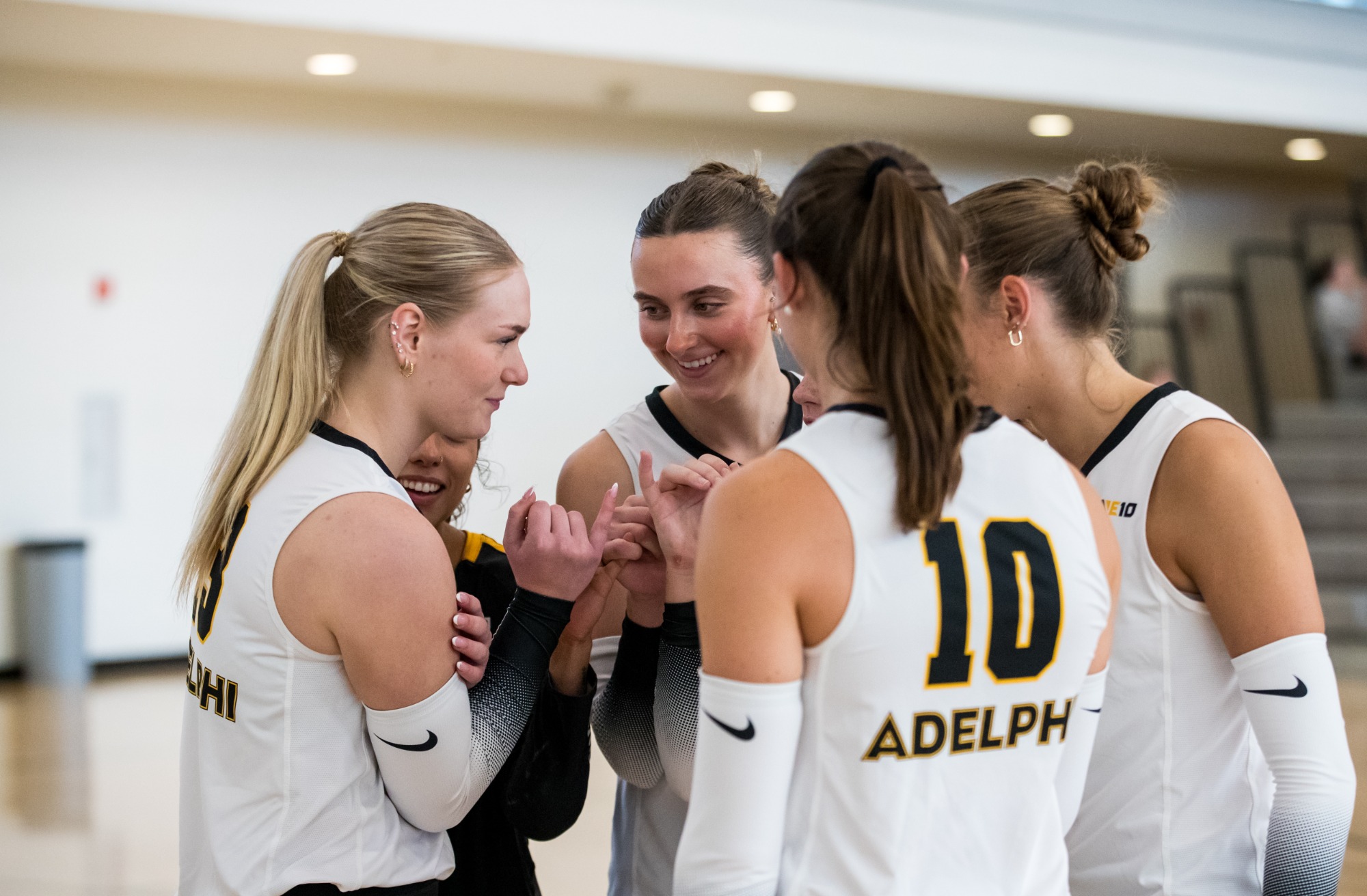 Adelphi Women's Volleyball vs. Tampa August 28