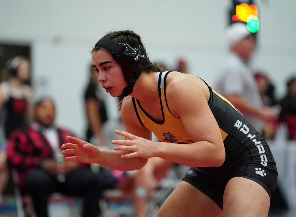 Women’s Wrestling Places 2nd at Regionals Behind Agostini and Lejeune