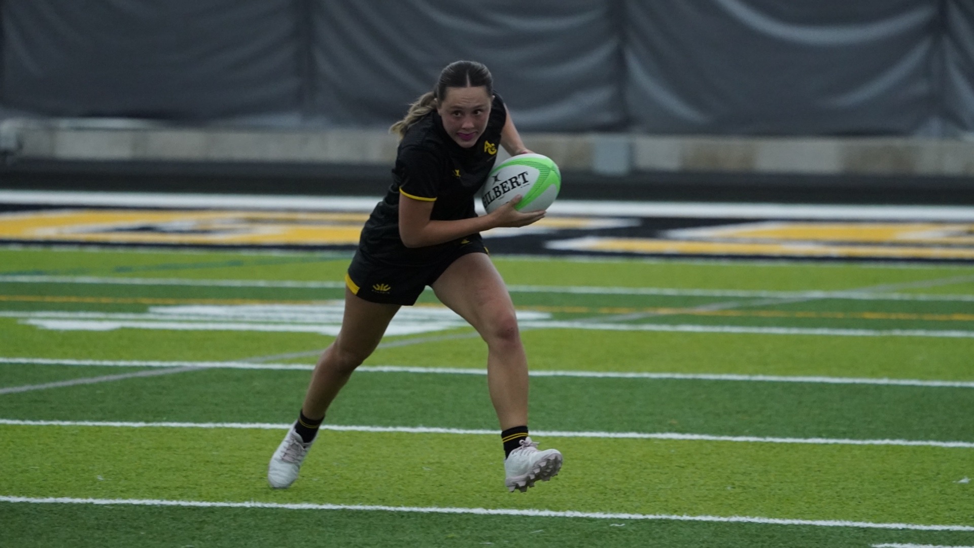WRugby action shot