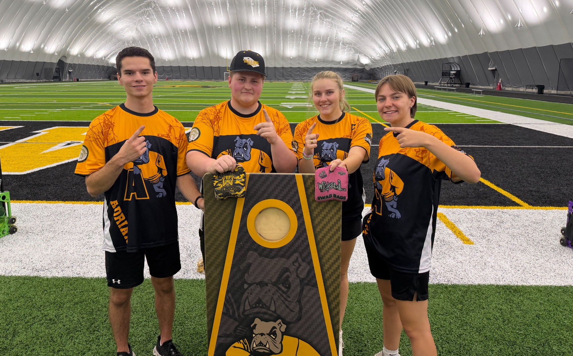 Cornhole Adrian 26-27