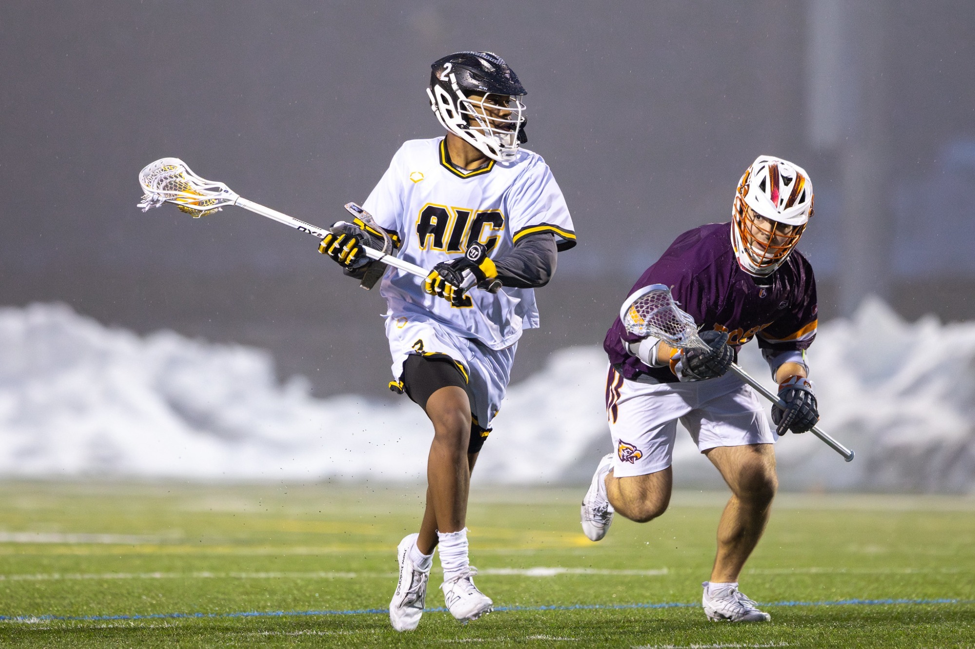 Matt Smith looks to shoot against Post