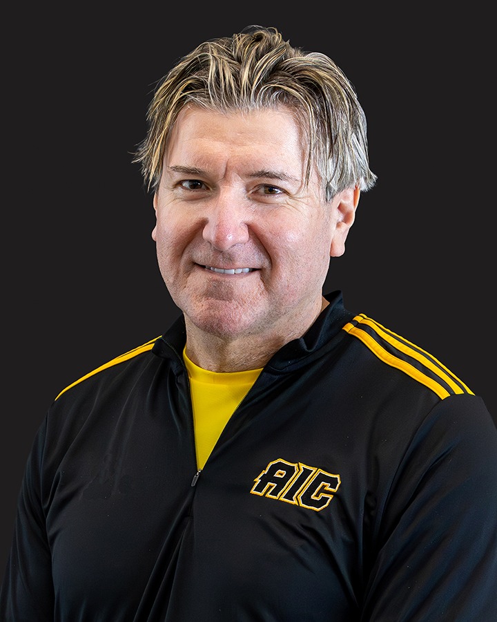 Miro Gladovic Headshot