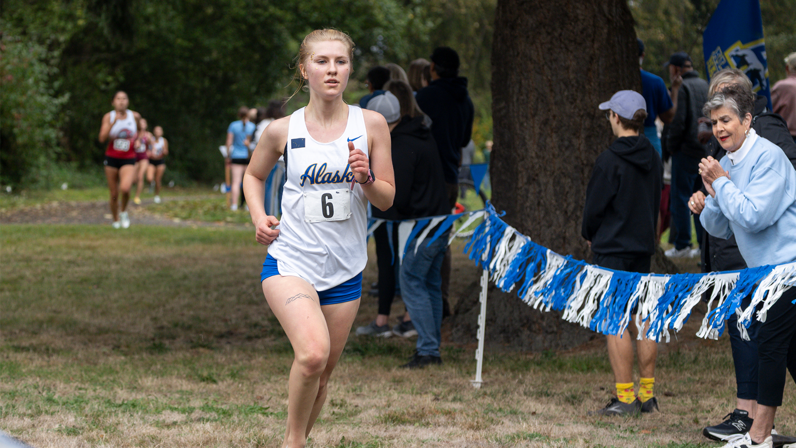 Riga Grubis runs down the chute at the 2025 Bill Roe Classic