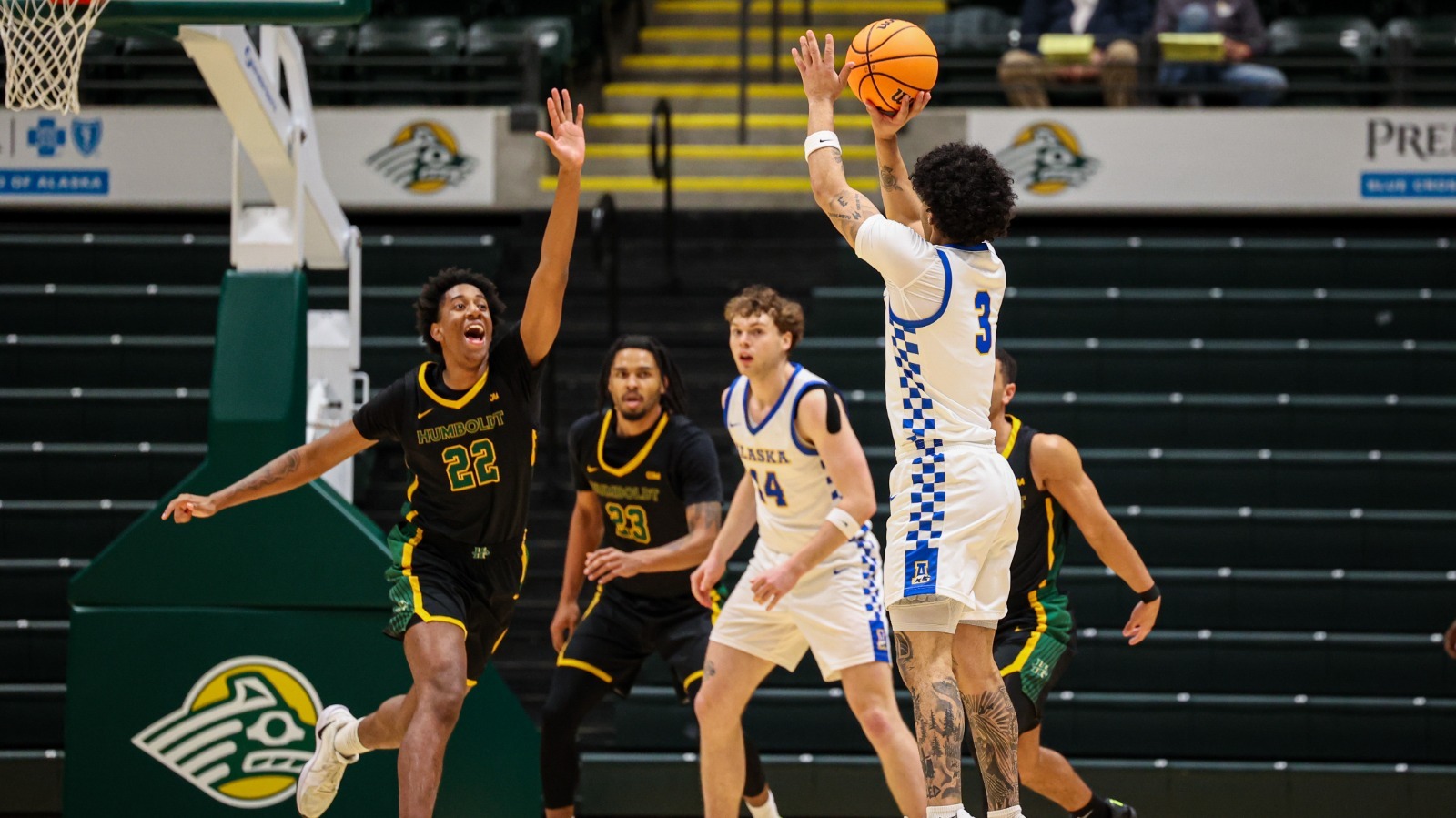 Tyriq Luke shoots a jumpshot vs. Cal Poly Humboldt, 2025-26