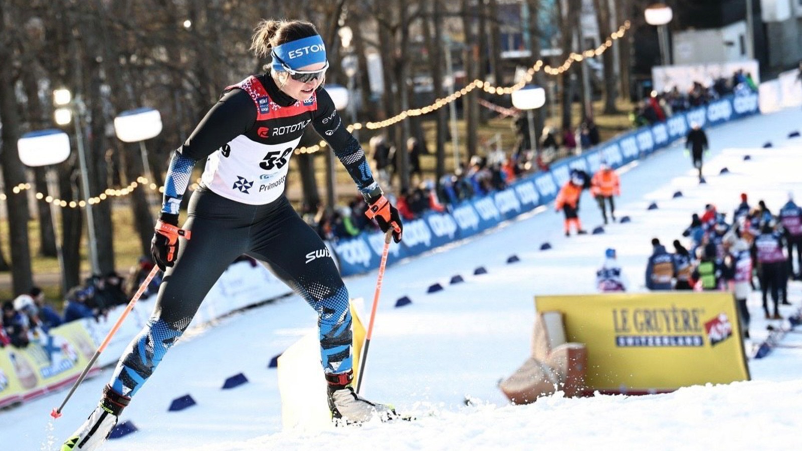 Önnela Rodendau signing photo