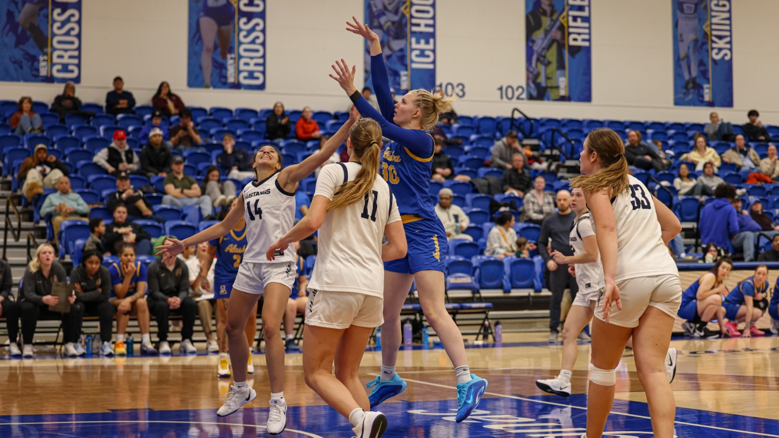 Amelia Brady shoots a jumper vs. The Master's, 2025-26