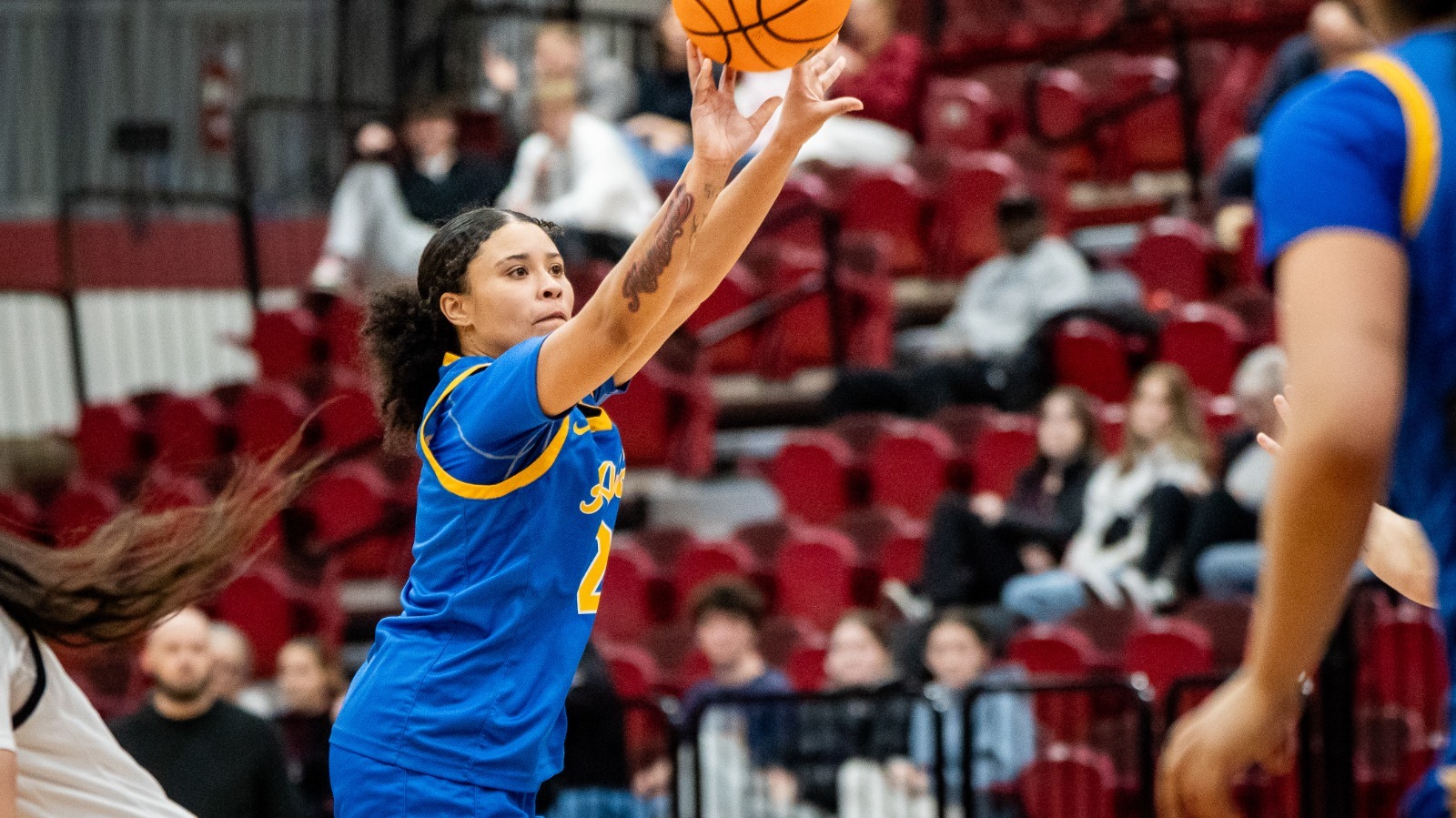 Tamai Mancuso shoots a jumper at Central Washington, Jan. 31, 2026
