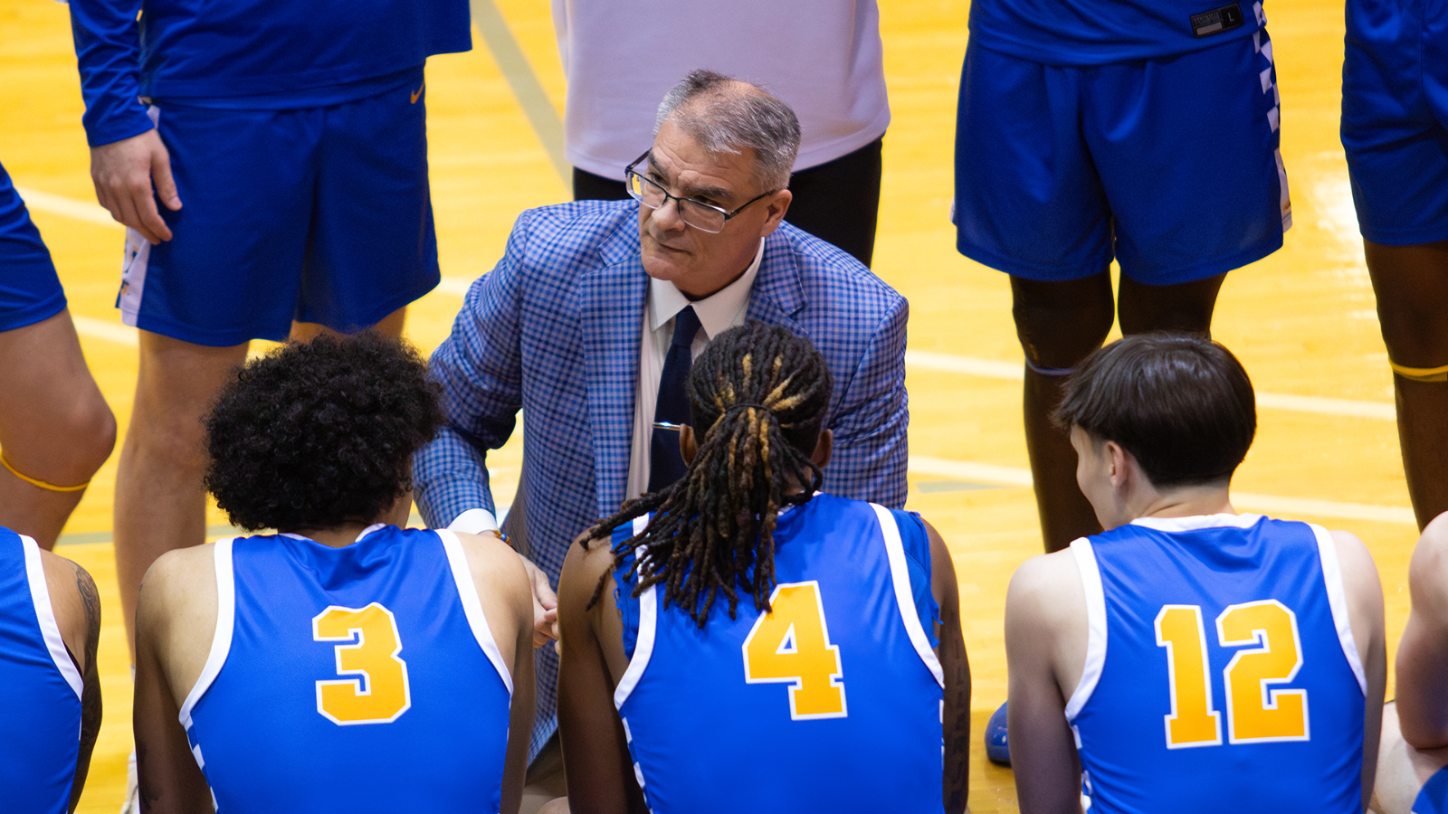 Head coach Frank Ostanik coaches the men's basketball team at SPU Feb. 2026