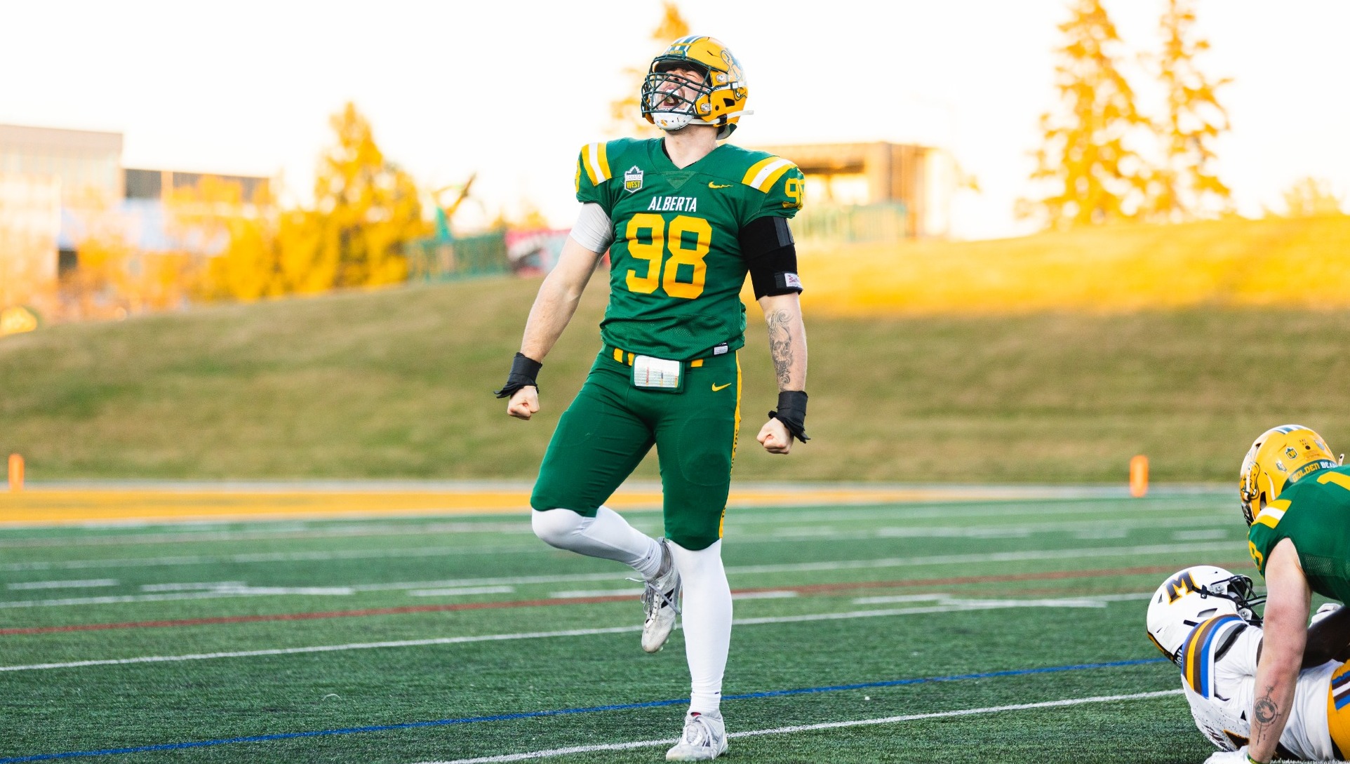 Carter McLean