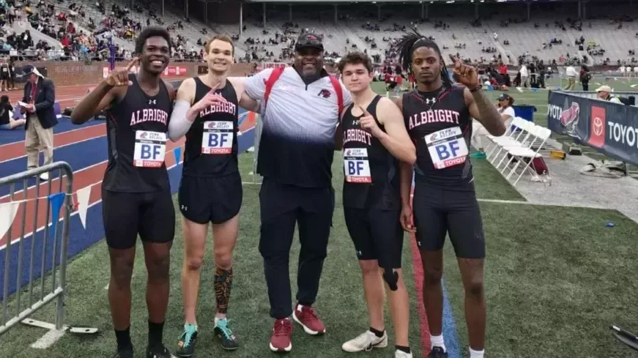 2025 MTRCK Sprint Medlay Relay Program record 