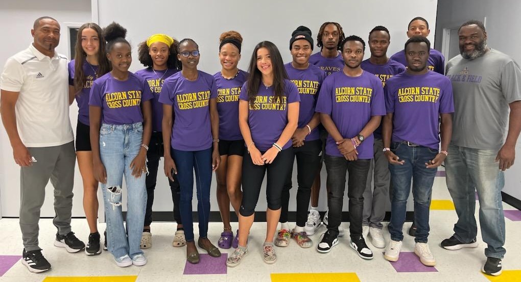 2023 Cross Country Team