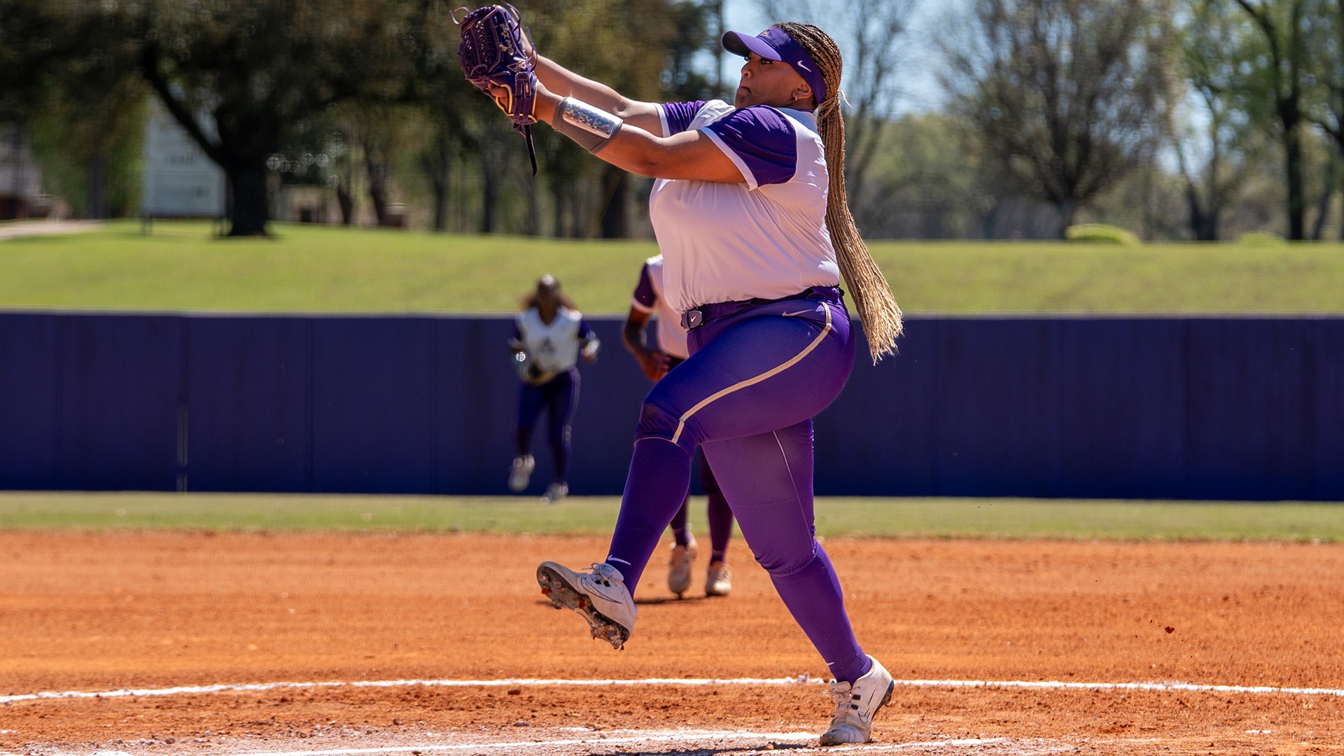 Alainah Felton Pitching vs. Prairie View