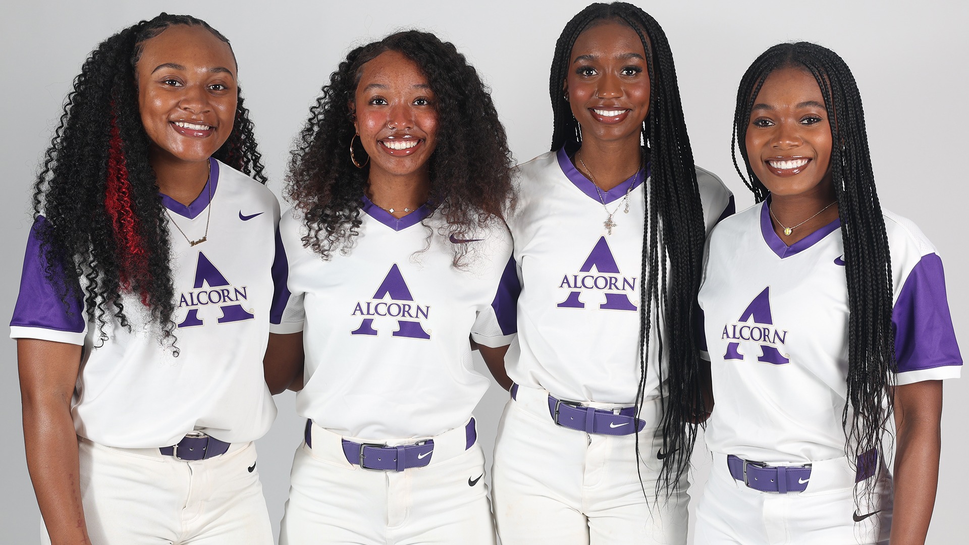 Softball Seniors Photo Shoot 2026