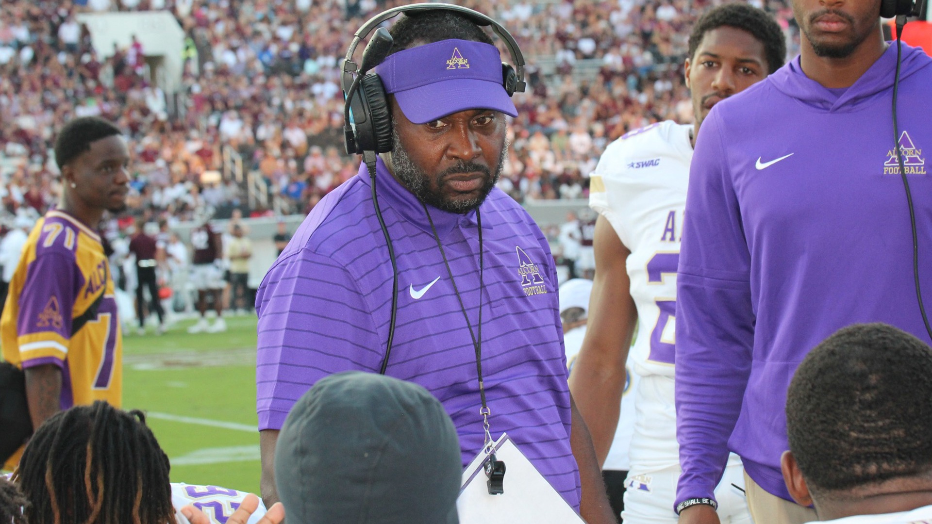 Cedric Thomas Sidelines Coaching Group at MSU 2025