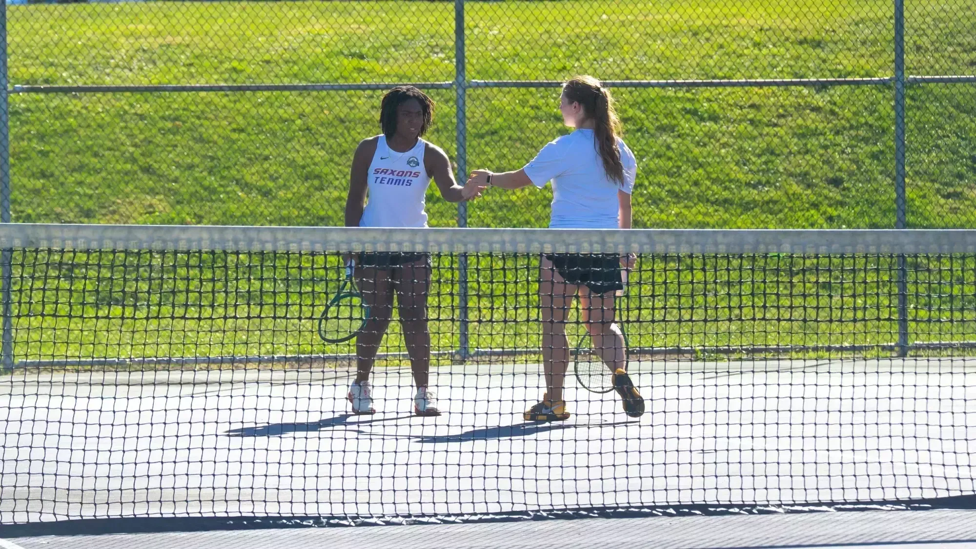 Anastasia Shaw, Becca Epping