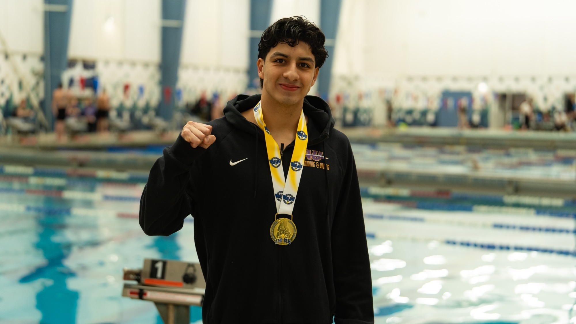 Carlos Gonzalez 400IM Gold 2026