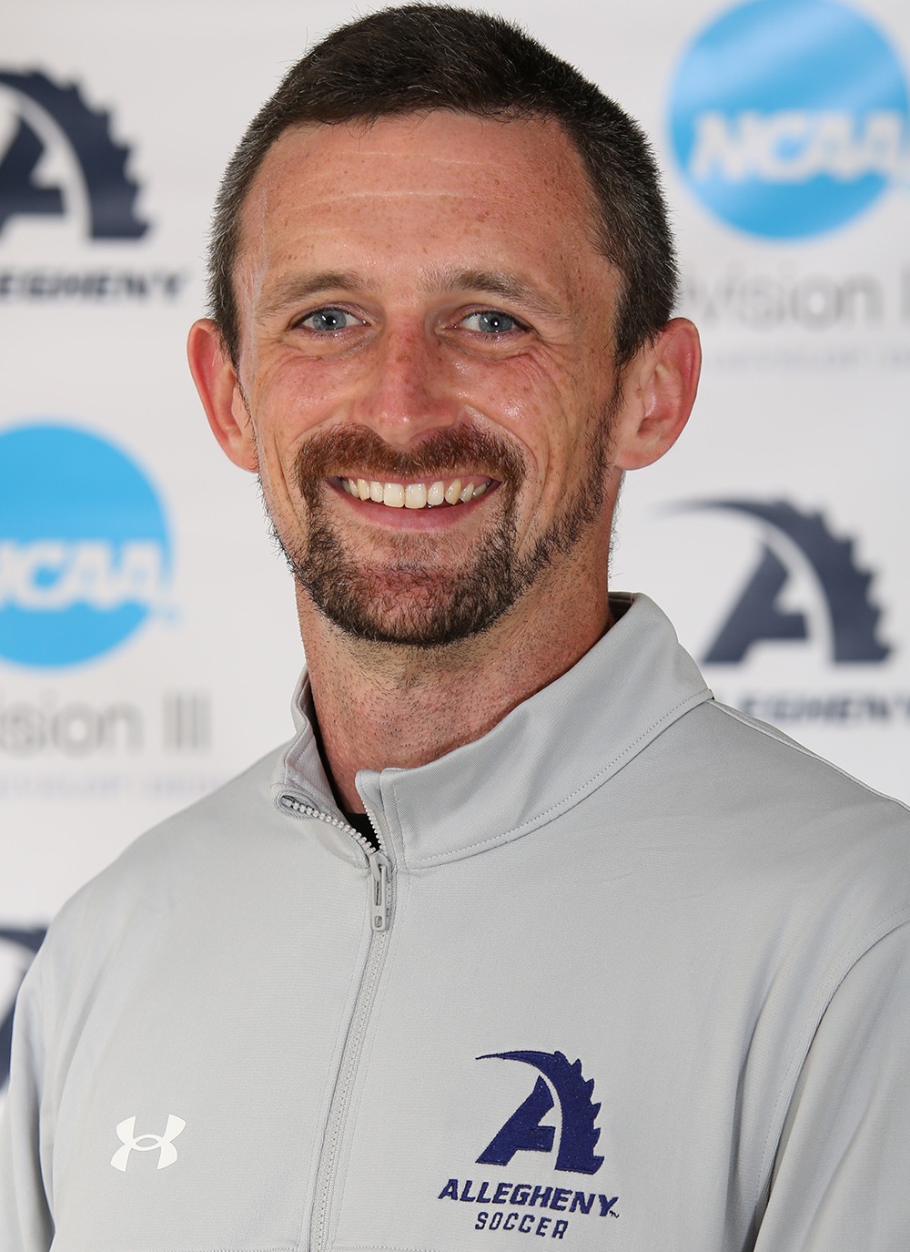 Coach Lichina 2023