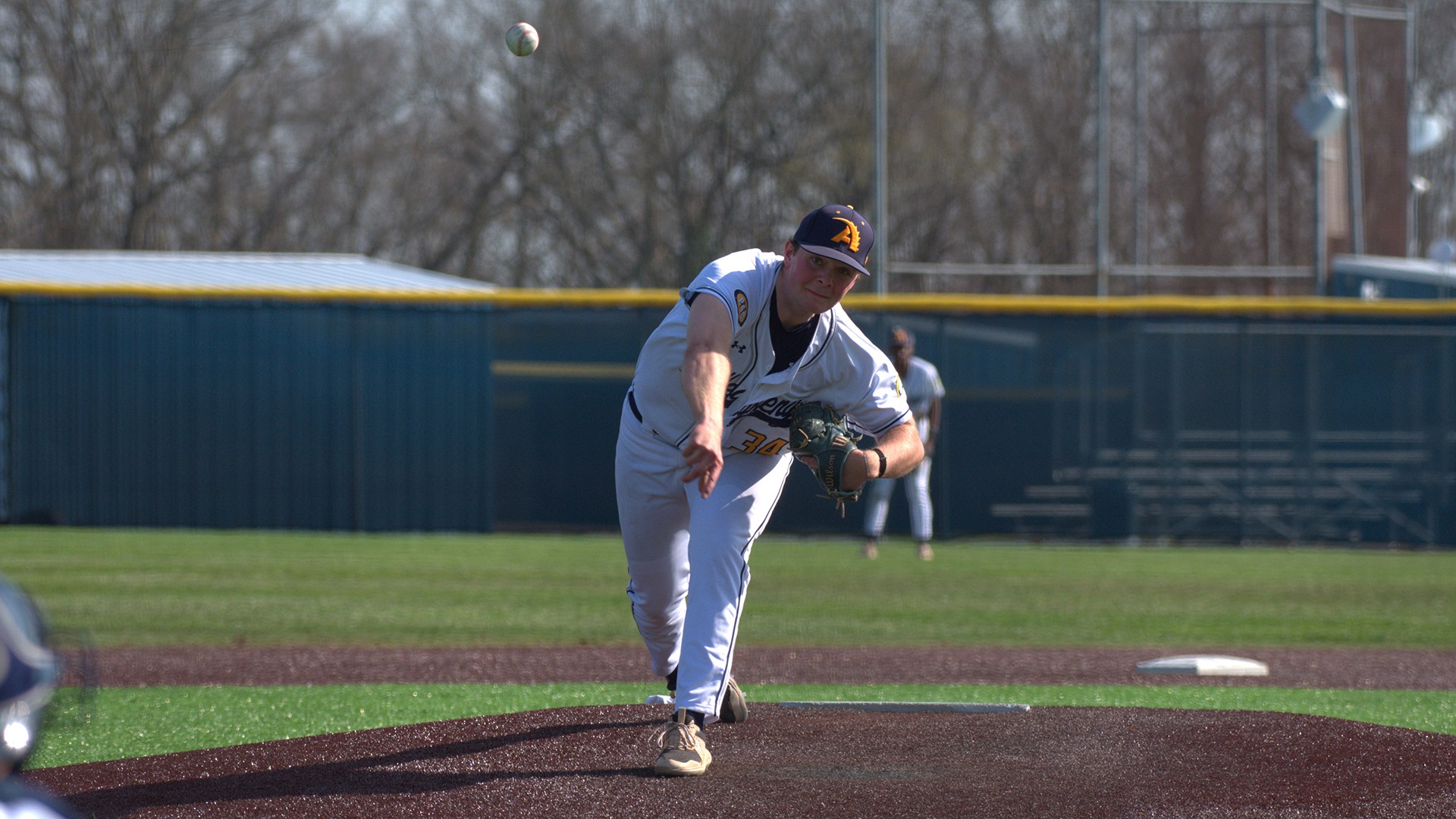 Walker Cunningham vs. W&J