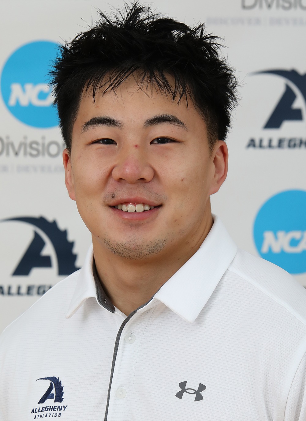 Allegheny College portraits of fall athletes, Aug. 21, 2025. Photo by Ed Mailliard.