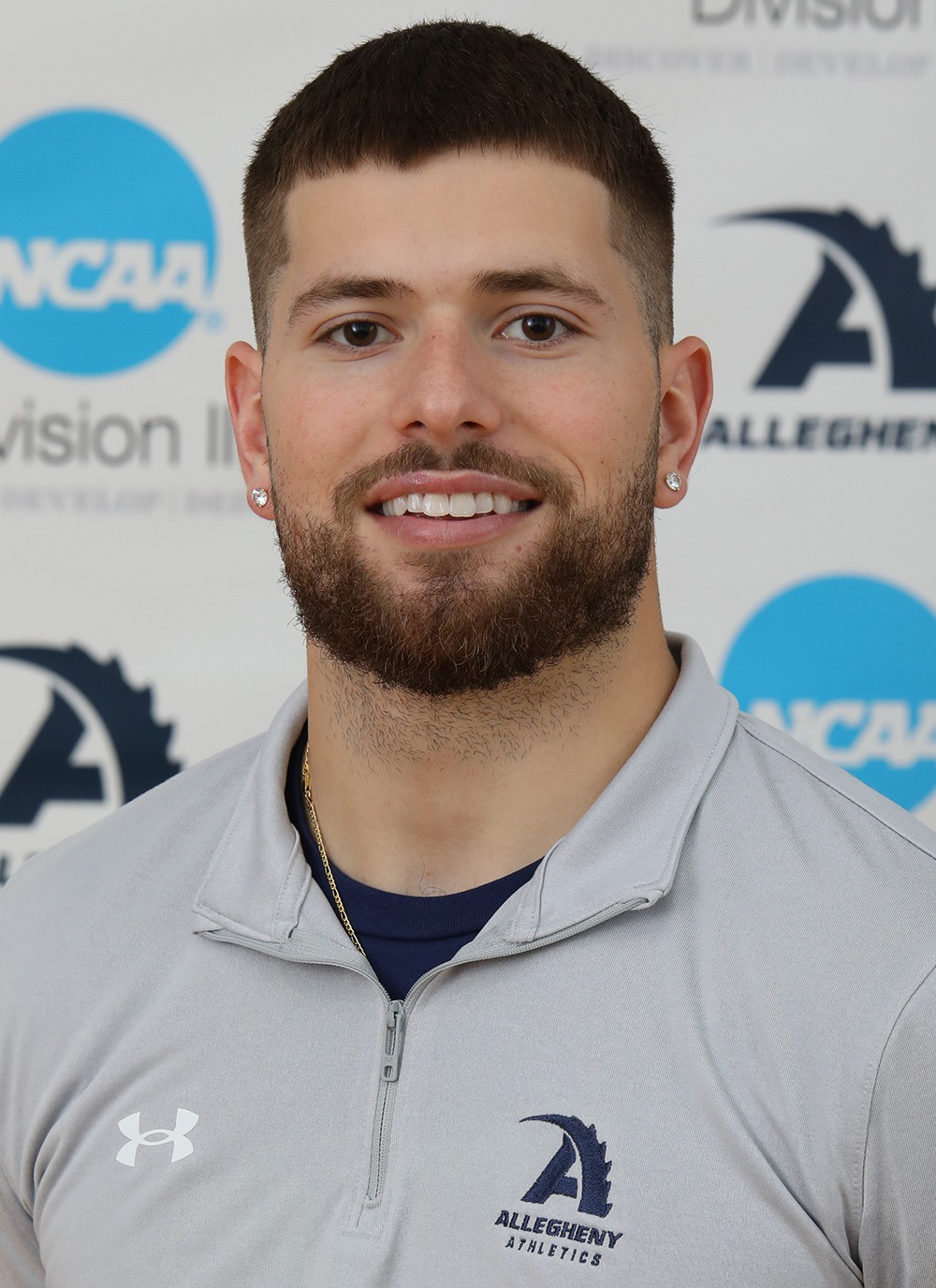 Allegheny College portraits of fall athletes, Aug. 21, 2025. Photo by Ed Mailliard.
