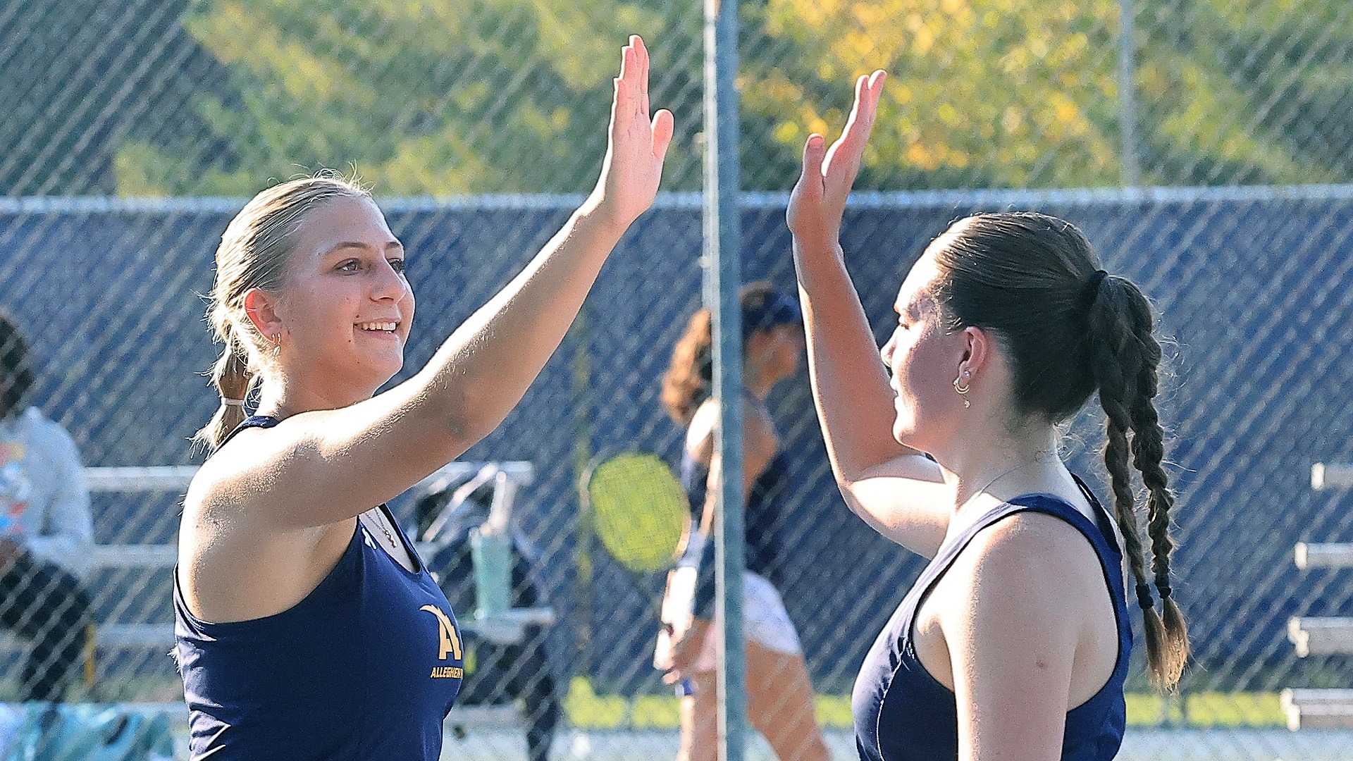 Allegheny College women's tennis vs. Thiel, Oct. 1, 2026. Photo by Ed Mailliard.