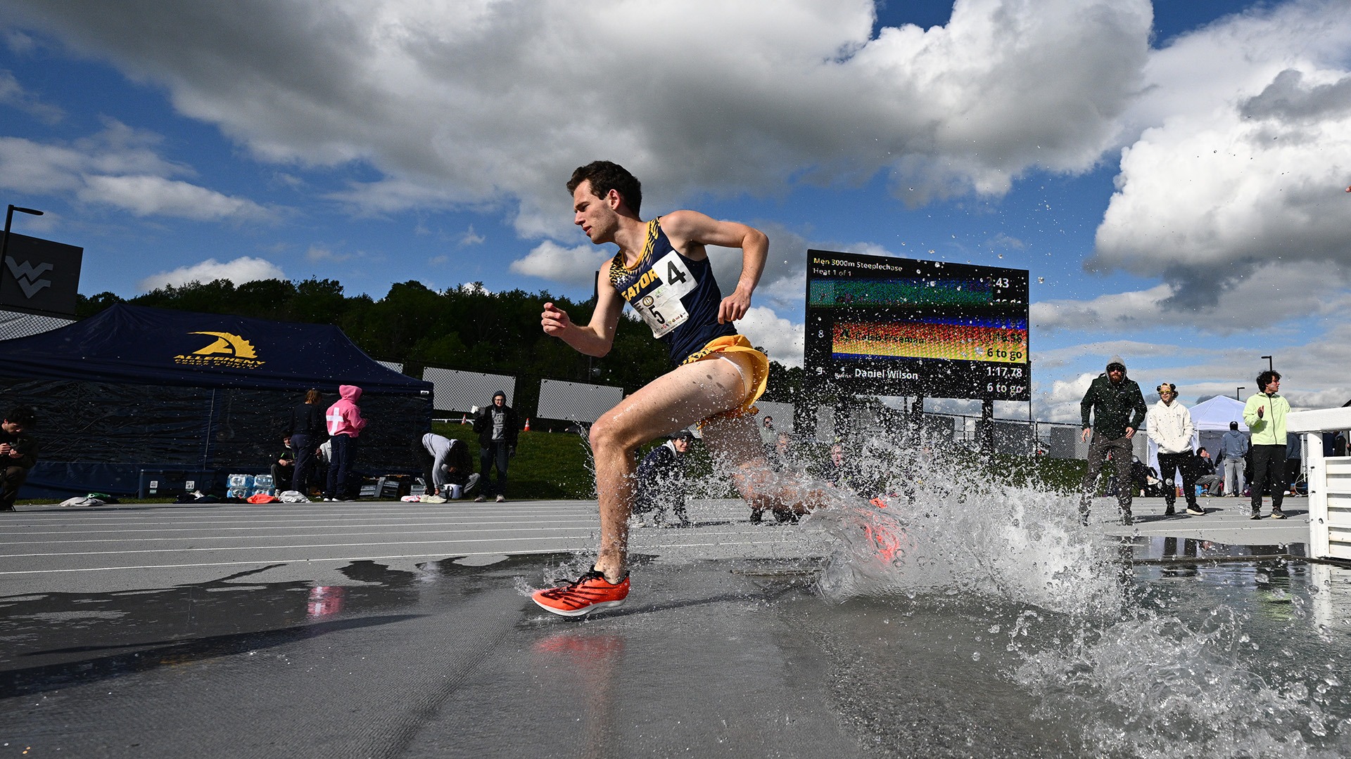 Tyler Biss runs the steeplechase at 2026 PAC Outdoor Championships, April 30, 2026. Photo by Robert Hayes.