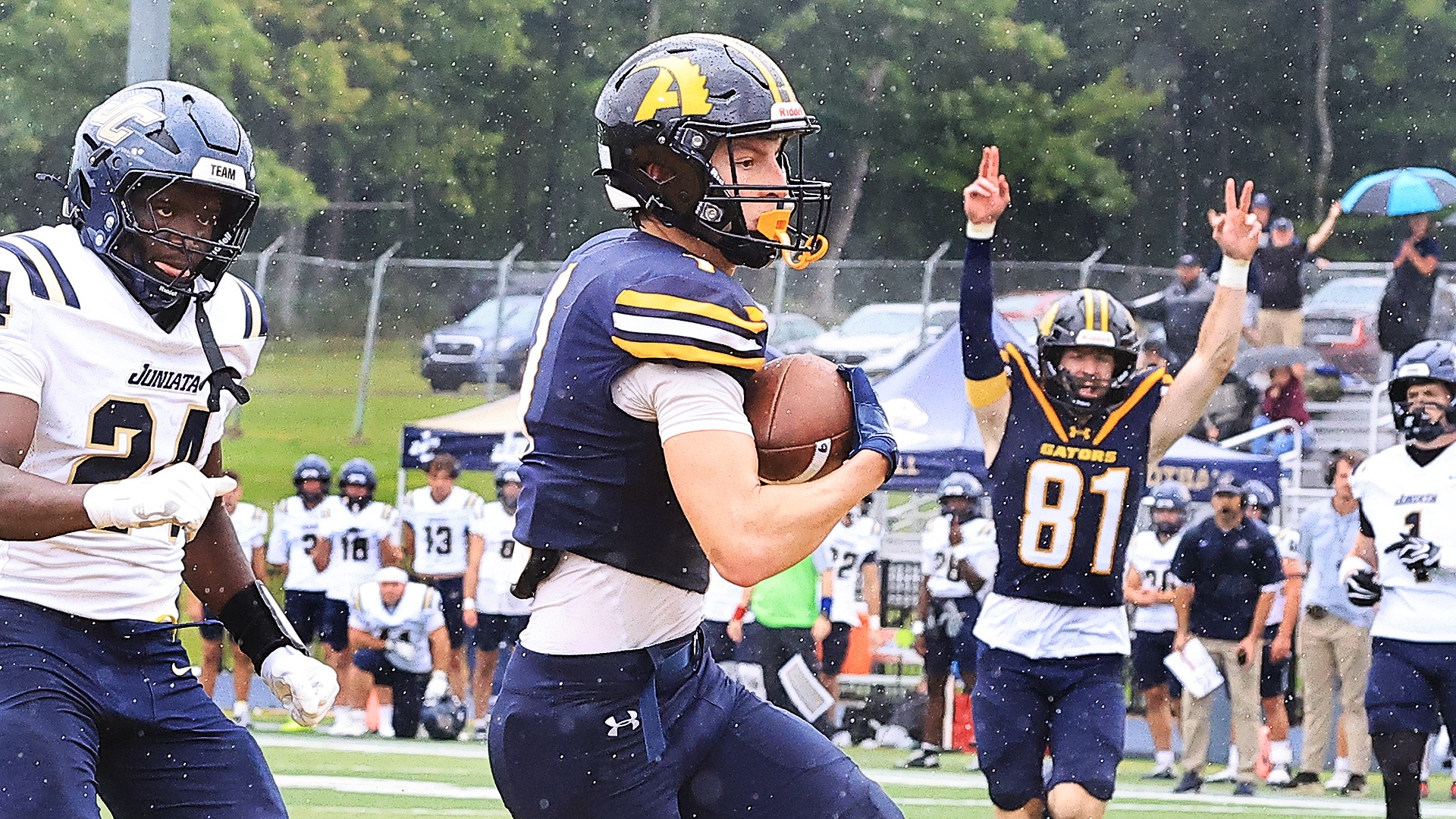 Remington Rossow touchdown catch vs. Juniata, Sept. 12, 2026. Photo by Ed Mailliard.