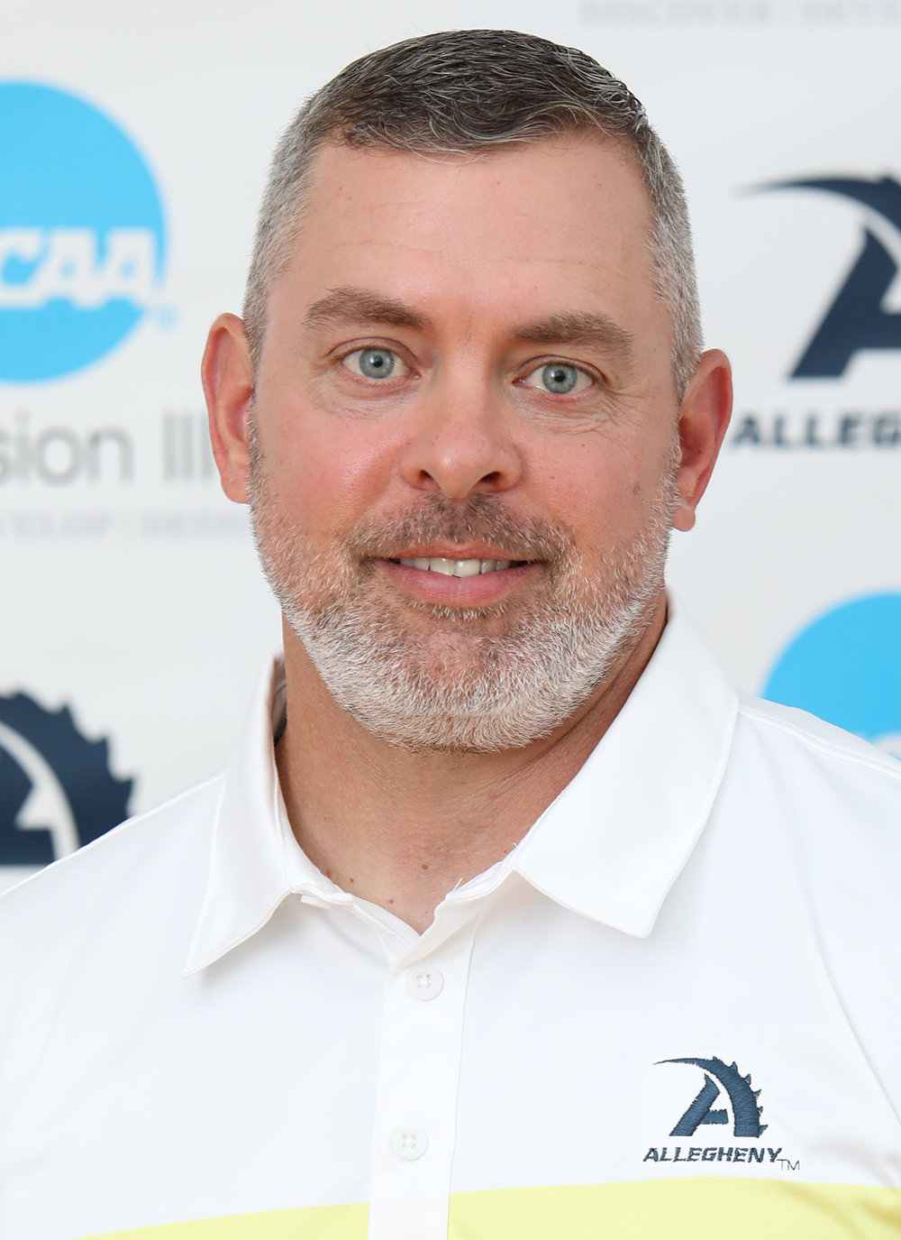 Allegheny College cross country teams and portraits, 8-29-26. Photo by Ed Mailliard.