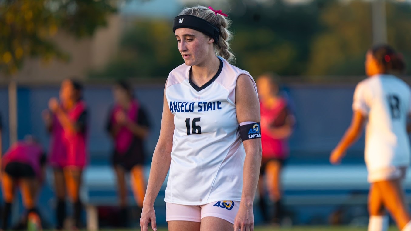 Ashlyn Vick Playing her last Game 