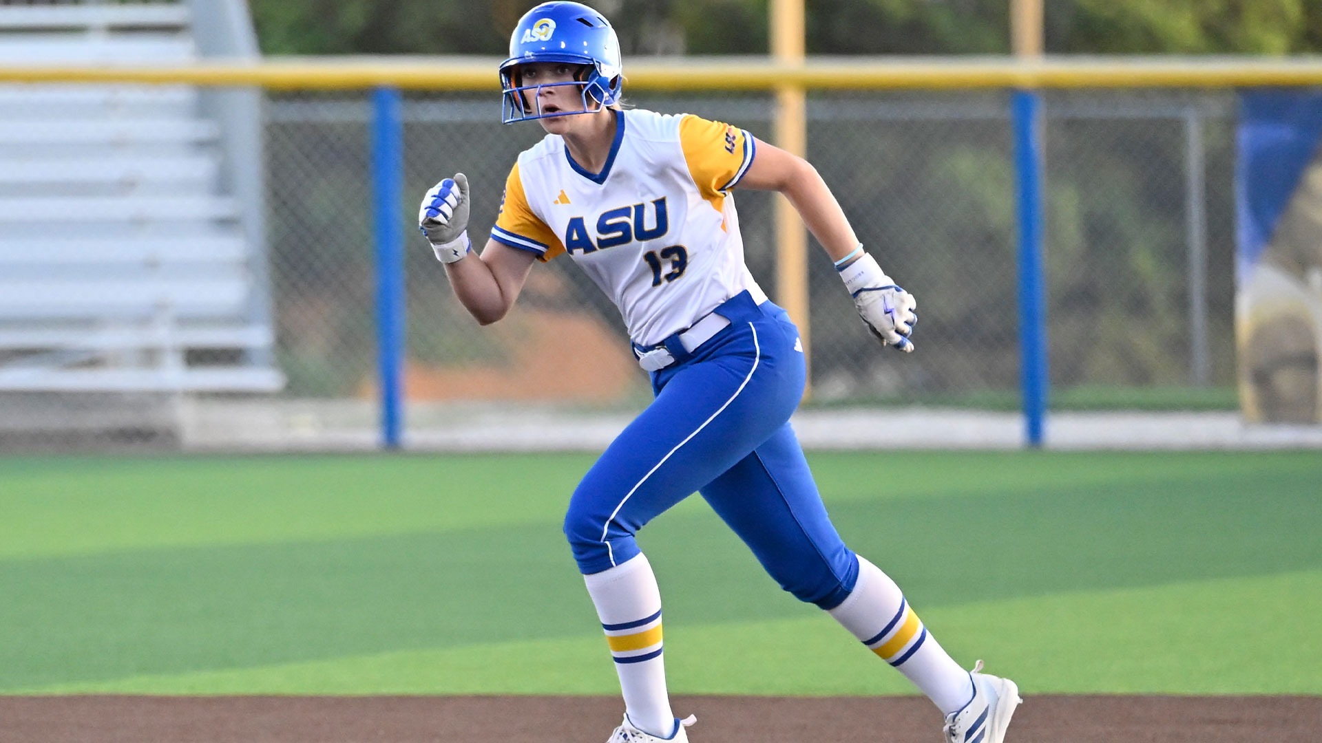 Larryn Feuge vs. WNMU