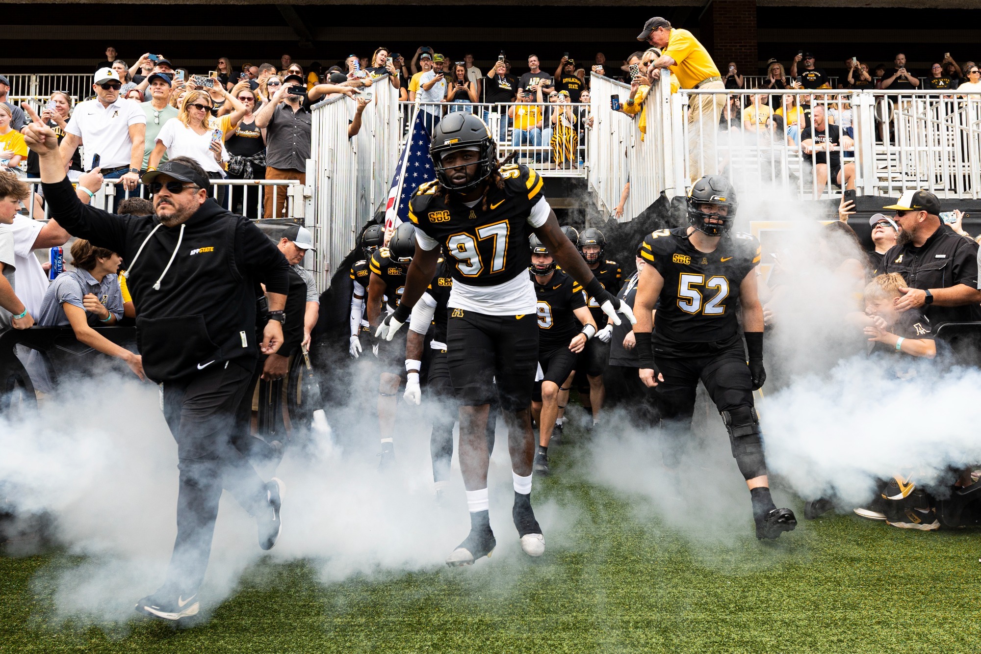 Dowell Loggains, Kevin Abrams-Verwayne team runout