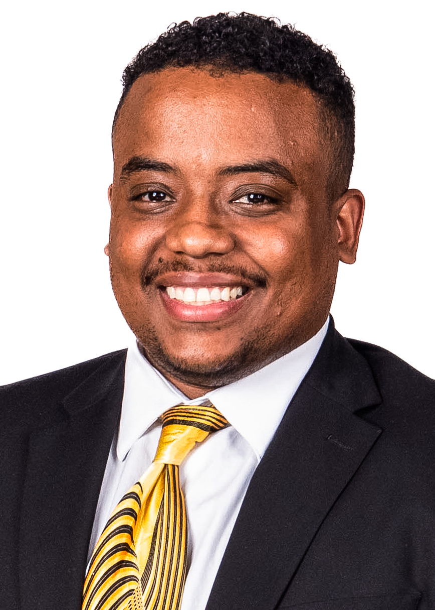 LaRomeo McKee Updated Headshot 2025