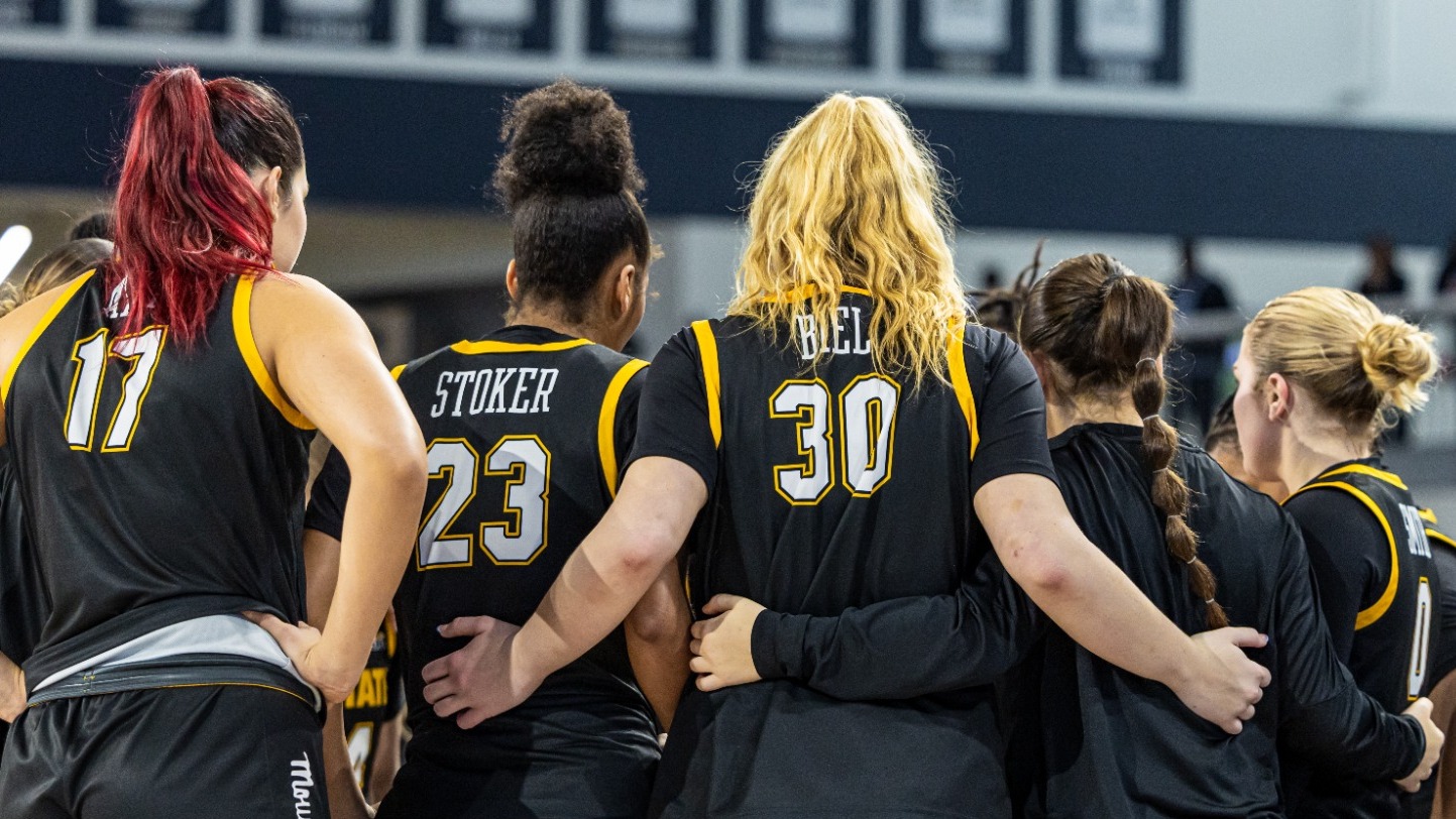 Team Huddle at Georgia Southern