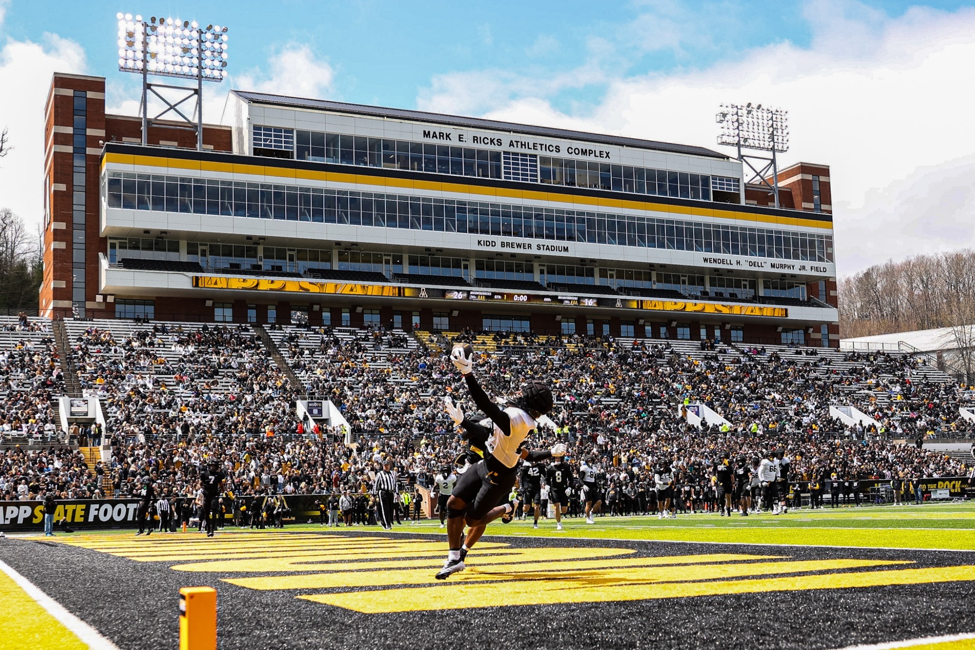Battle at The Rock William Fowles Crowd