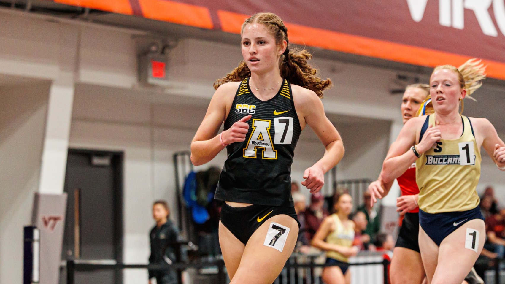 Elizabeth McCart at the Doc Hale VT Meet