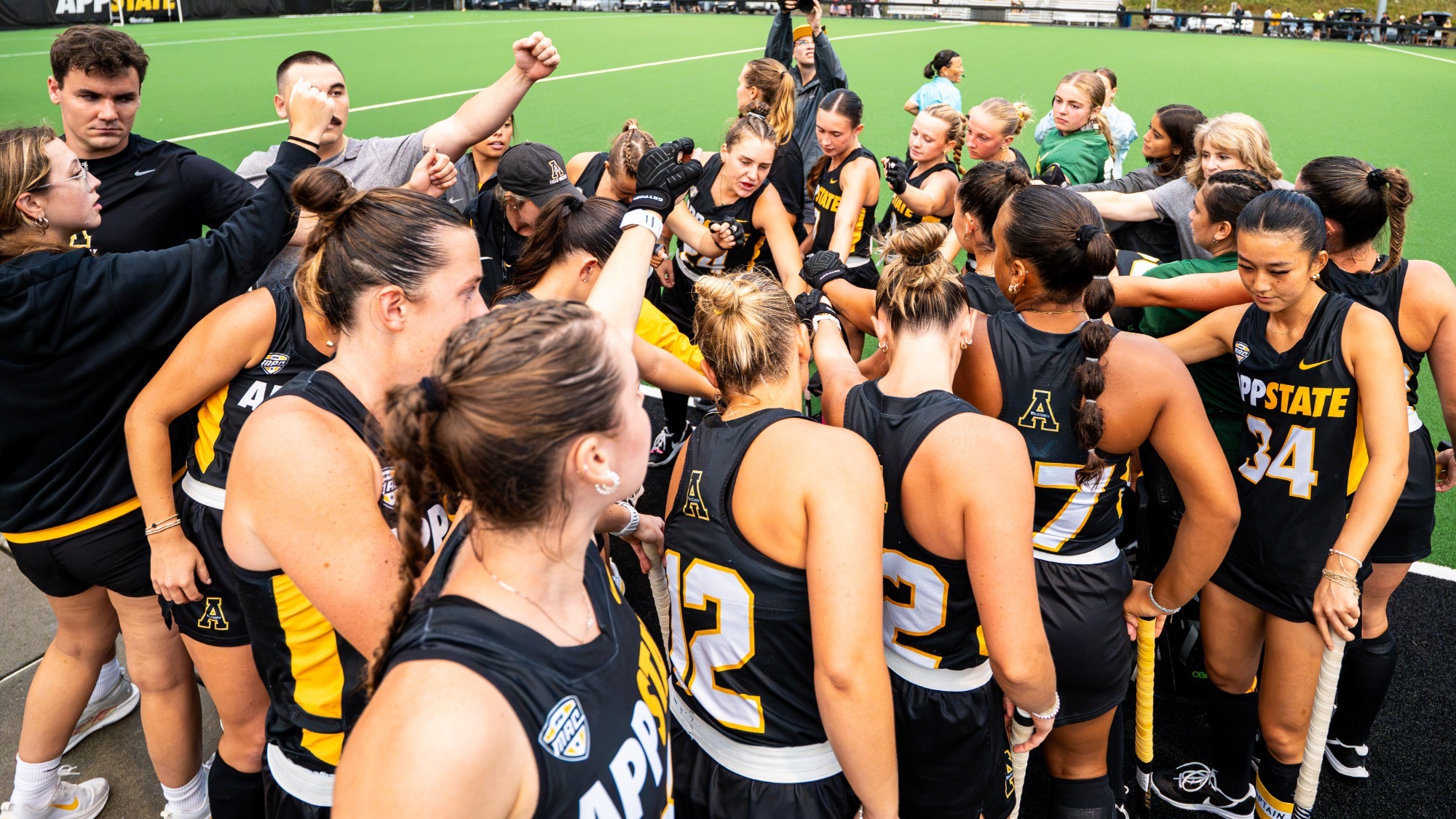FH Pregame Huddle