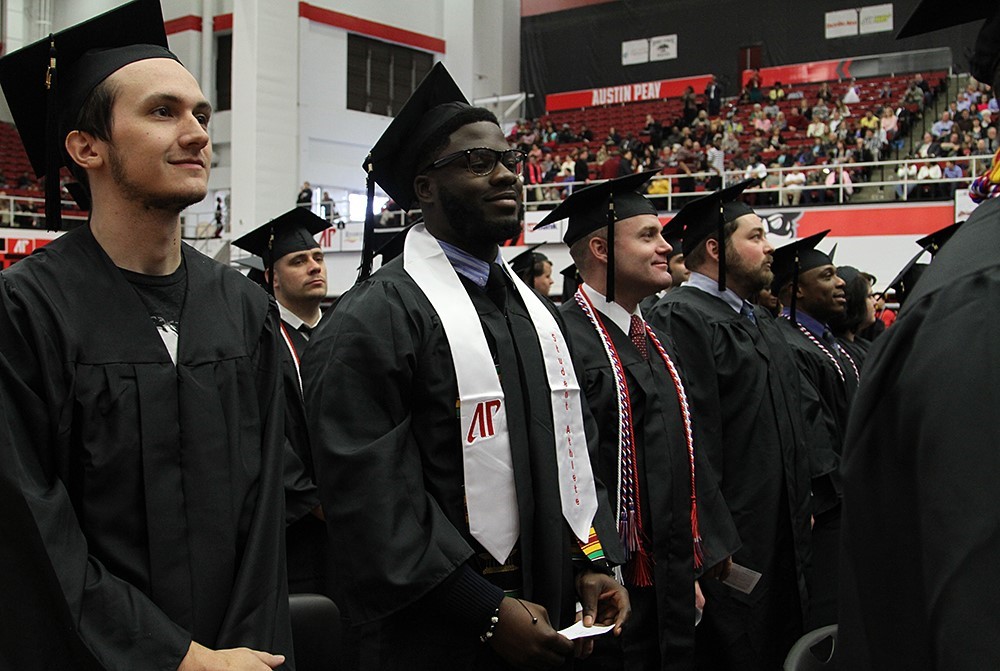 Fourteen APSU StudentAthletes participate in December commencement