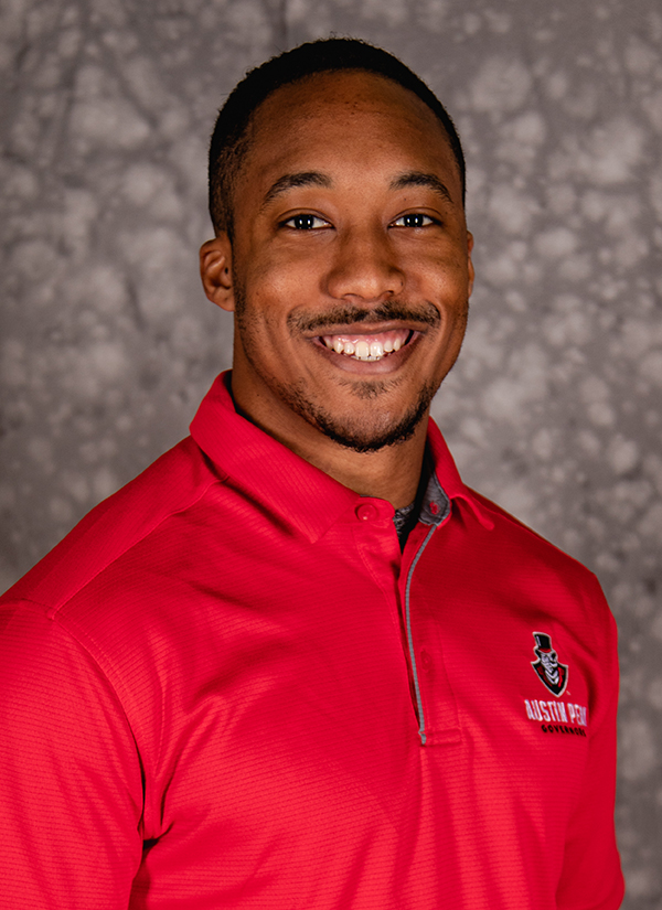 Edward Thompson headdshot