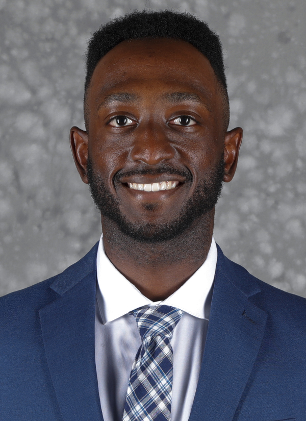 Austin Peay baseball mugs Photos by Robert Smith | APSU Athletics