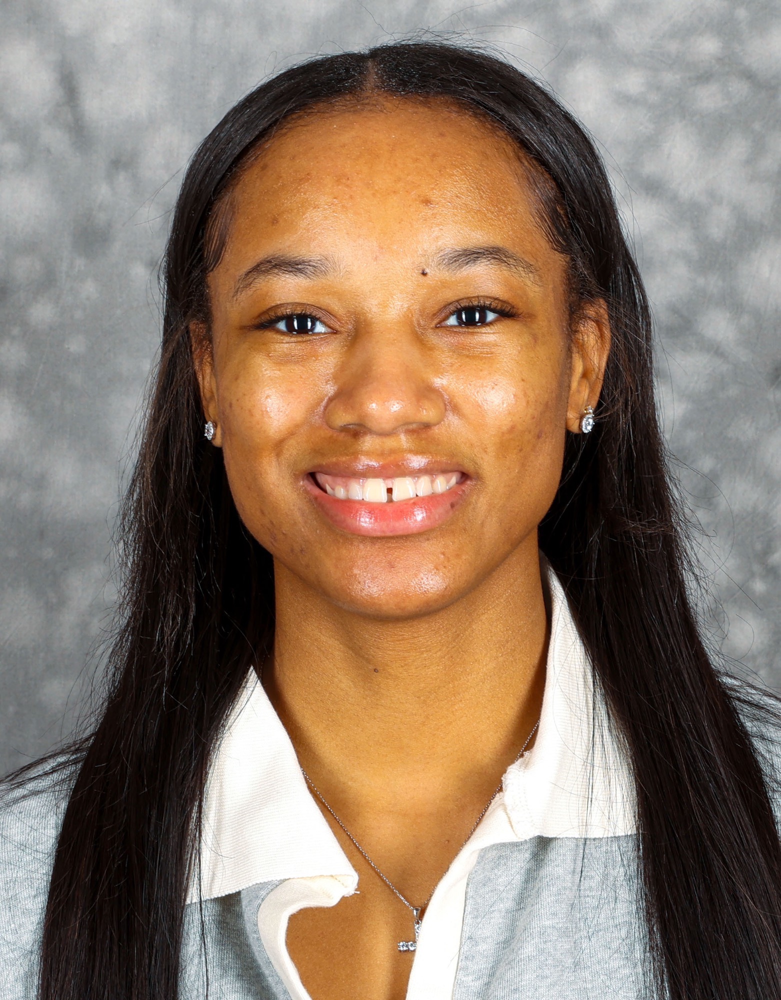 Victoria Morris Headshot