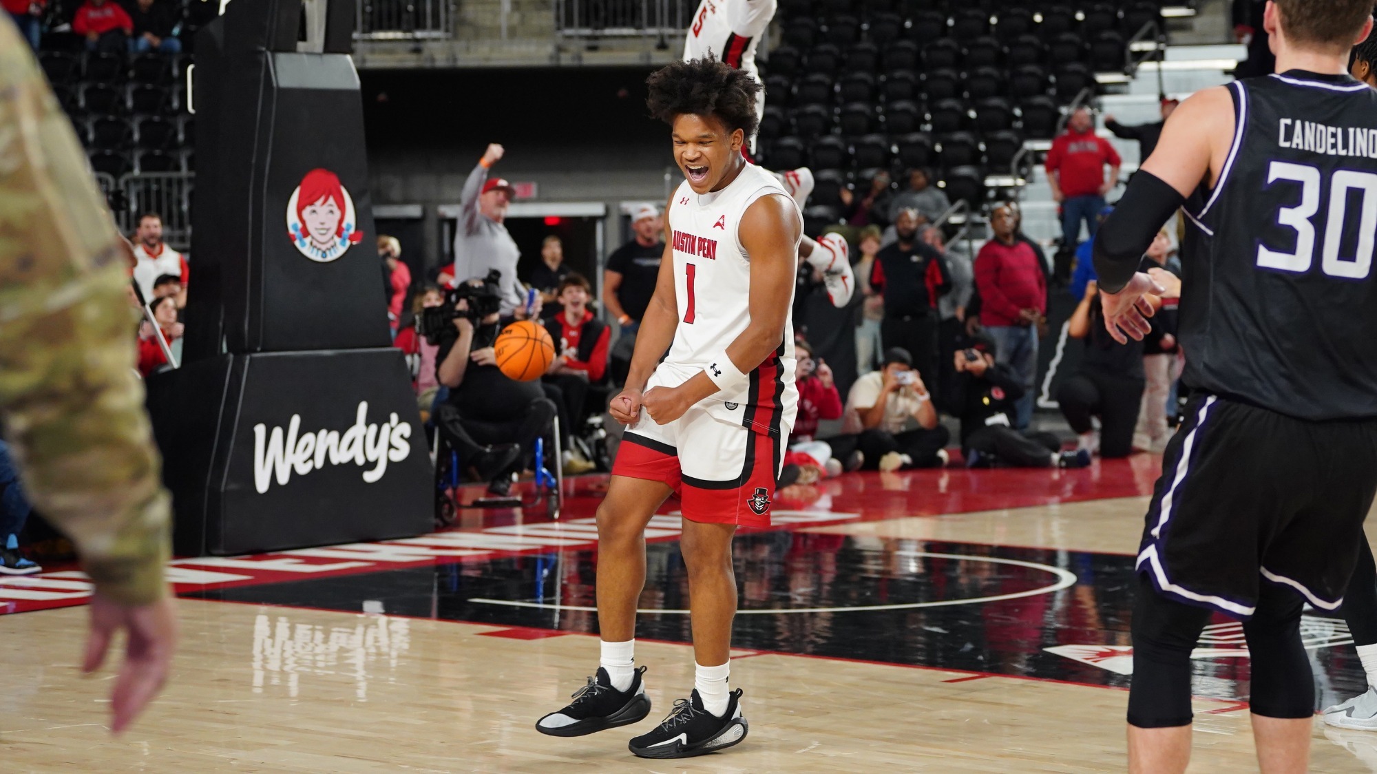 Zyree Collins Celebration against Lipscomb